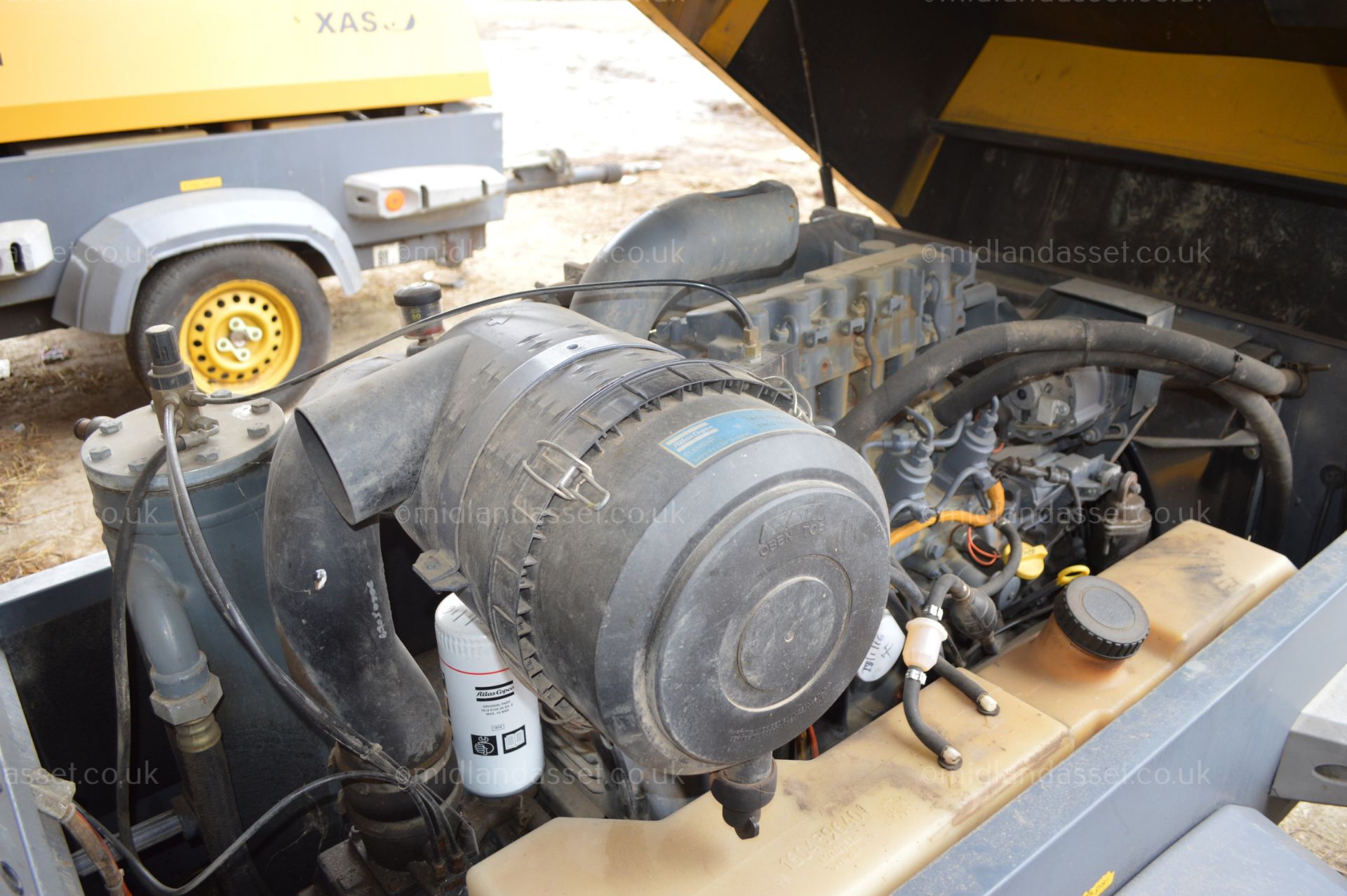 2008 ATLAS COPCO XAS 67 COMPRESSOR/GENERATOR - Image 6 of 7