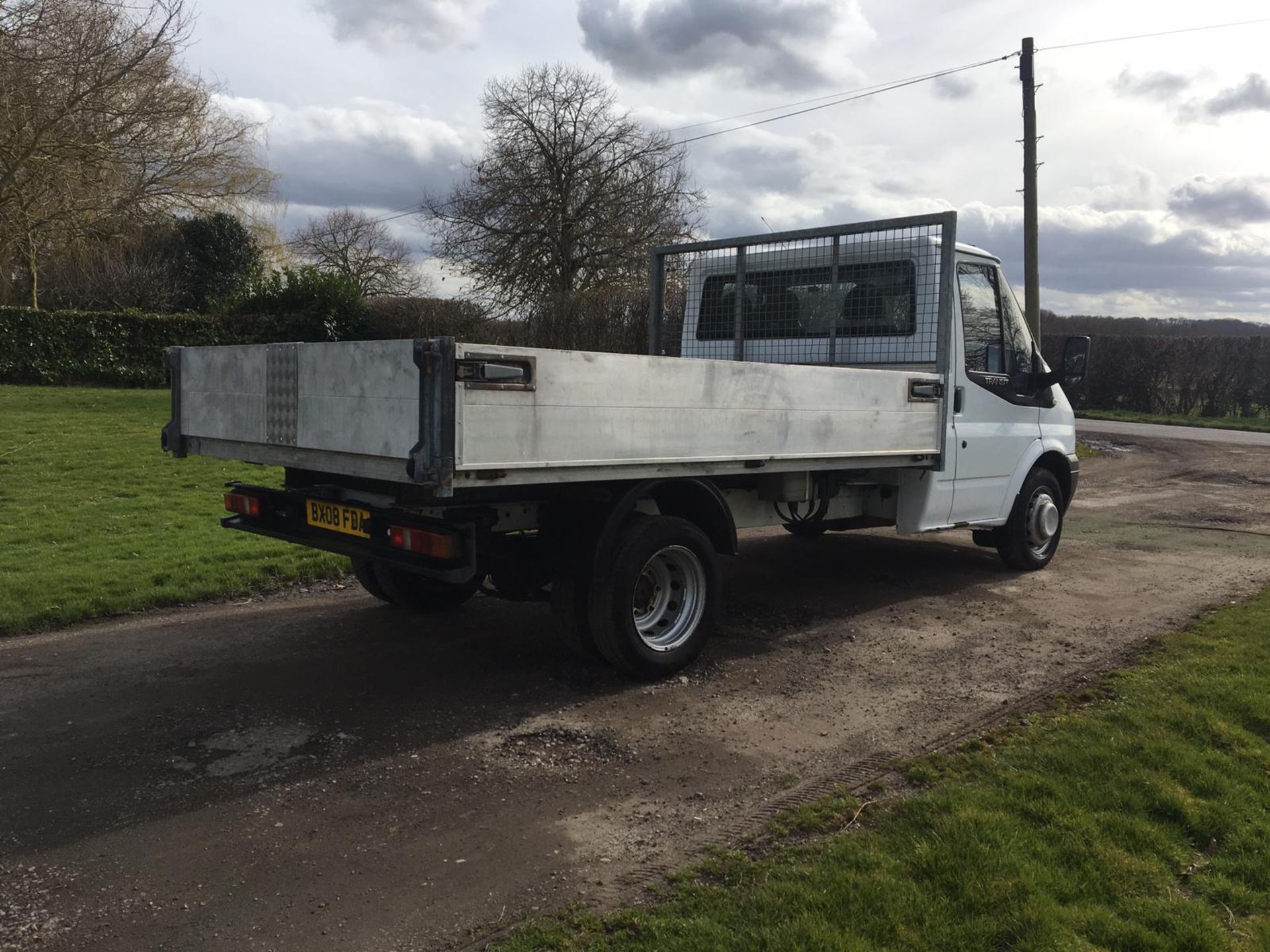 2008/08 REG FORD TRANSIT 100 T350M RWD WHITE DIESEL DROPSIDE, SHOWING 0 FORMER KEEPERS *NO VAT* - Image 8 of 17