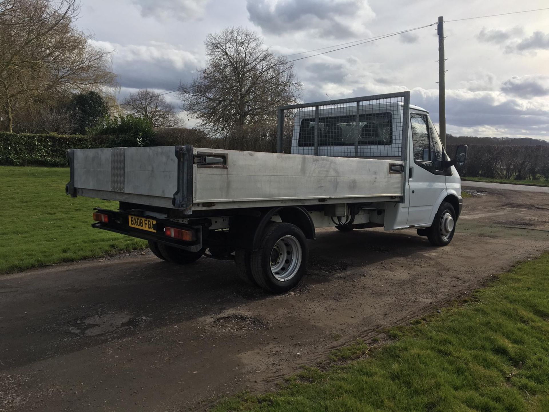 2008/08 REG FORD TRANSIT 100 T350M RWD WHITE DIESEL DROPSIDE, SHOWING 0 FORMER KEEPERS *NO VAT* - Image 7 of 17