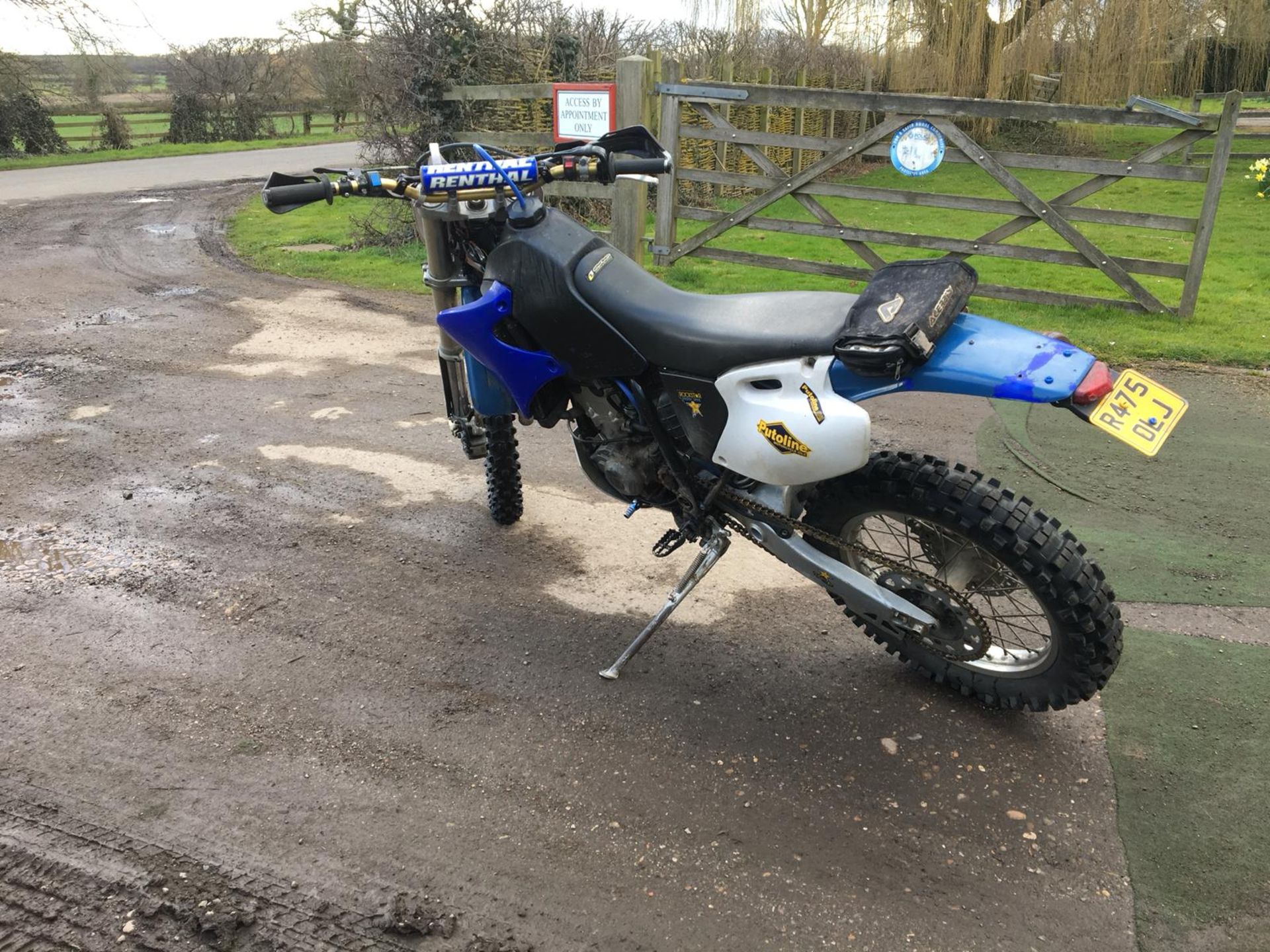 1998/R REG YAMAHA 400CC BLUE PETROL MOTORCYCLE / MOTORBIKE *NO VAT* - Image 2 of 6