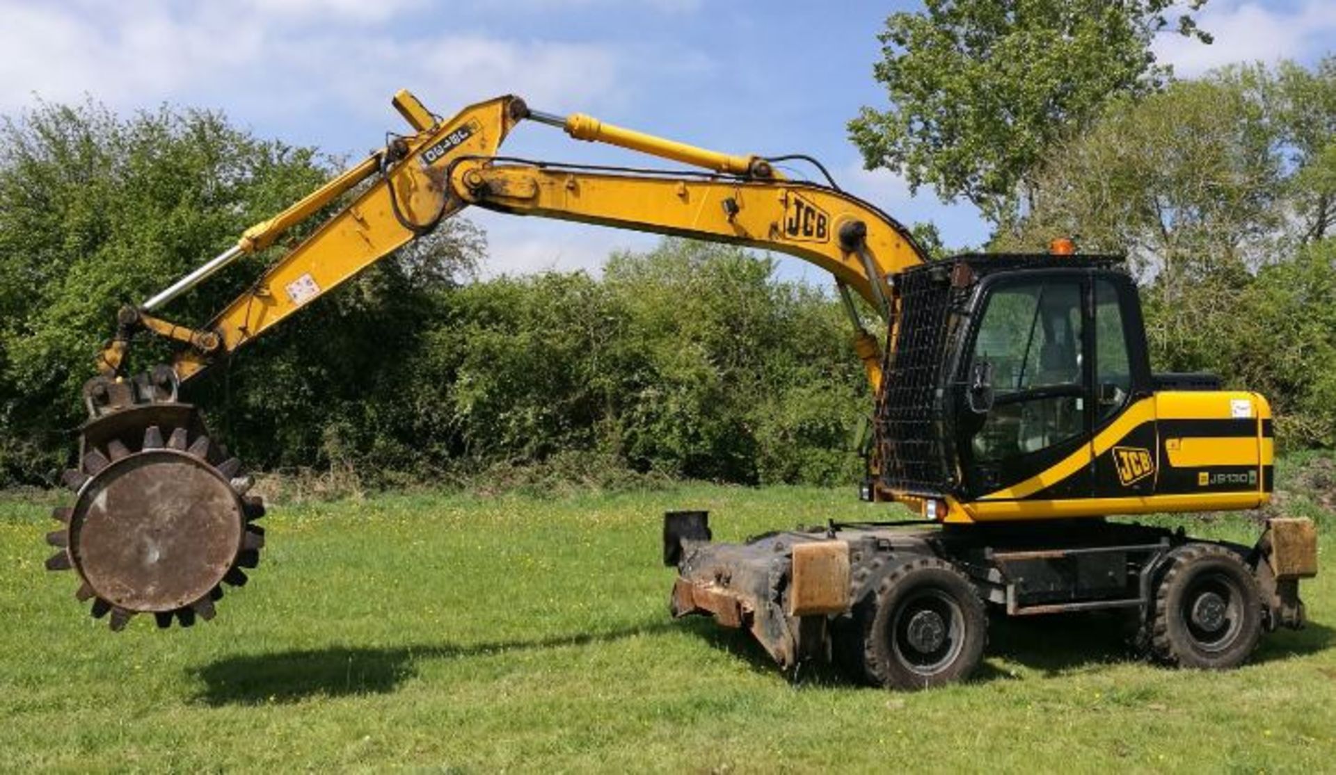 JCB JS130W COMPLETE WITH MACPACTOR COMPACTION WHEEL *PLUS VAT* - Image 2 of 7