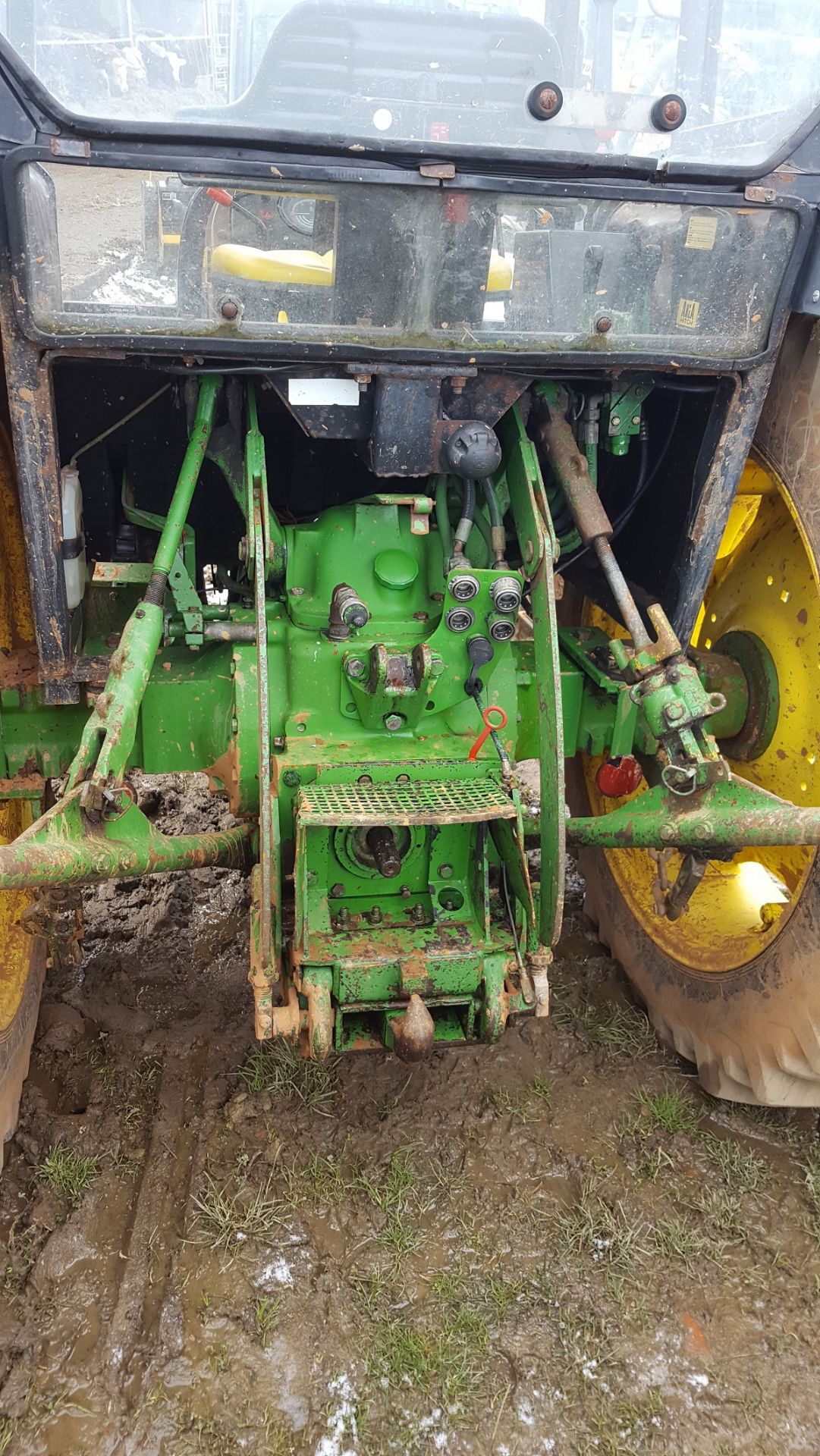 1993 JOHN DEERE 1950 4WD GREEN/YELLOW DIESEL AGRICULTURAL TRACTOR *PLUS VAT* - Image 3 of 13