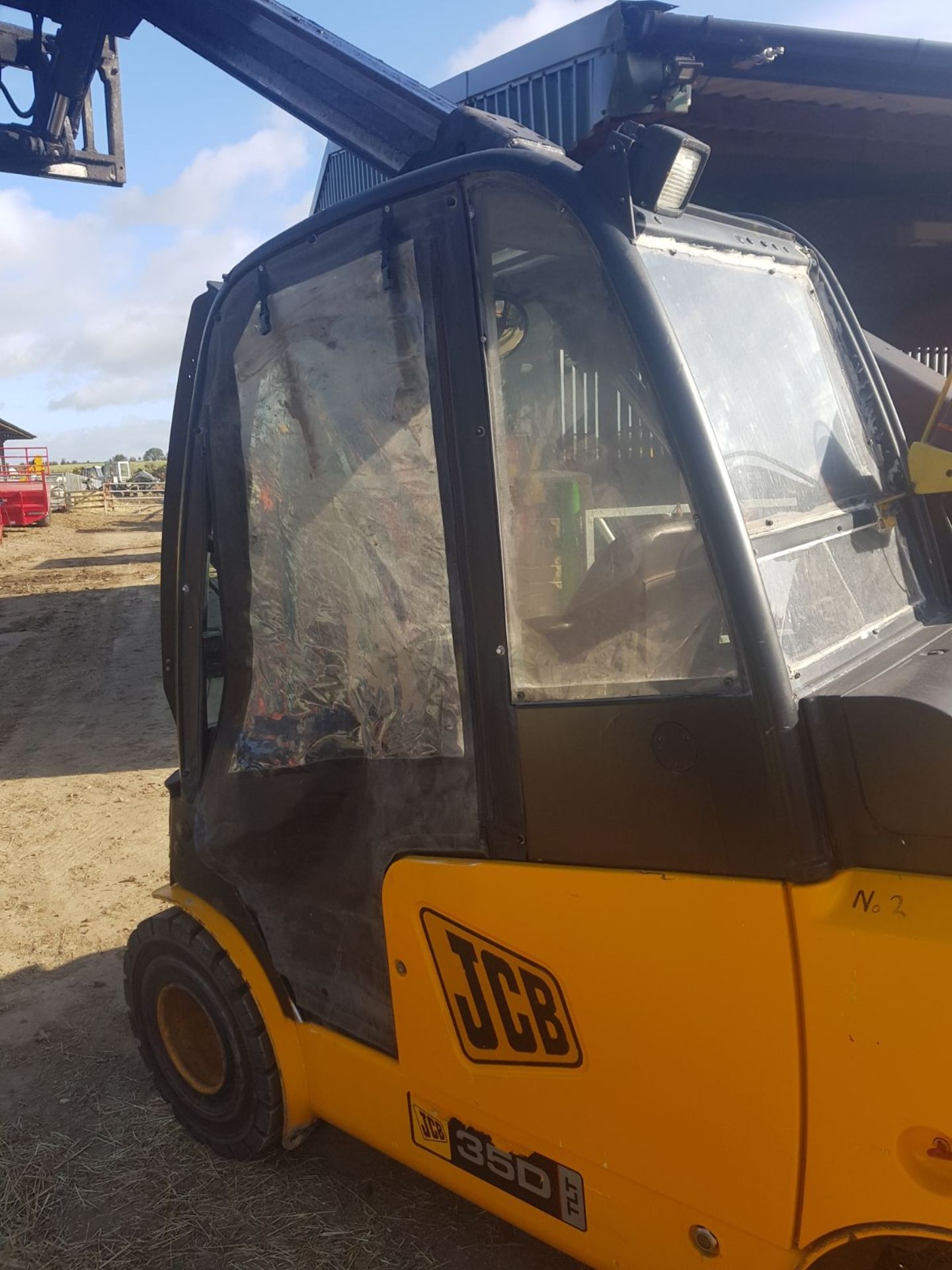 2004 JCB 35D TELETRUK TLT 5200KG *PLUS VAT* - Image 2 of 9