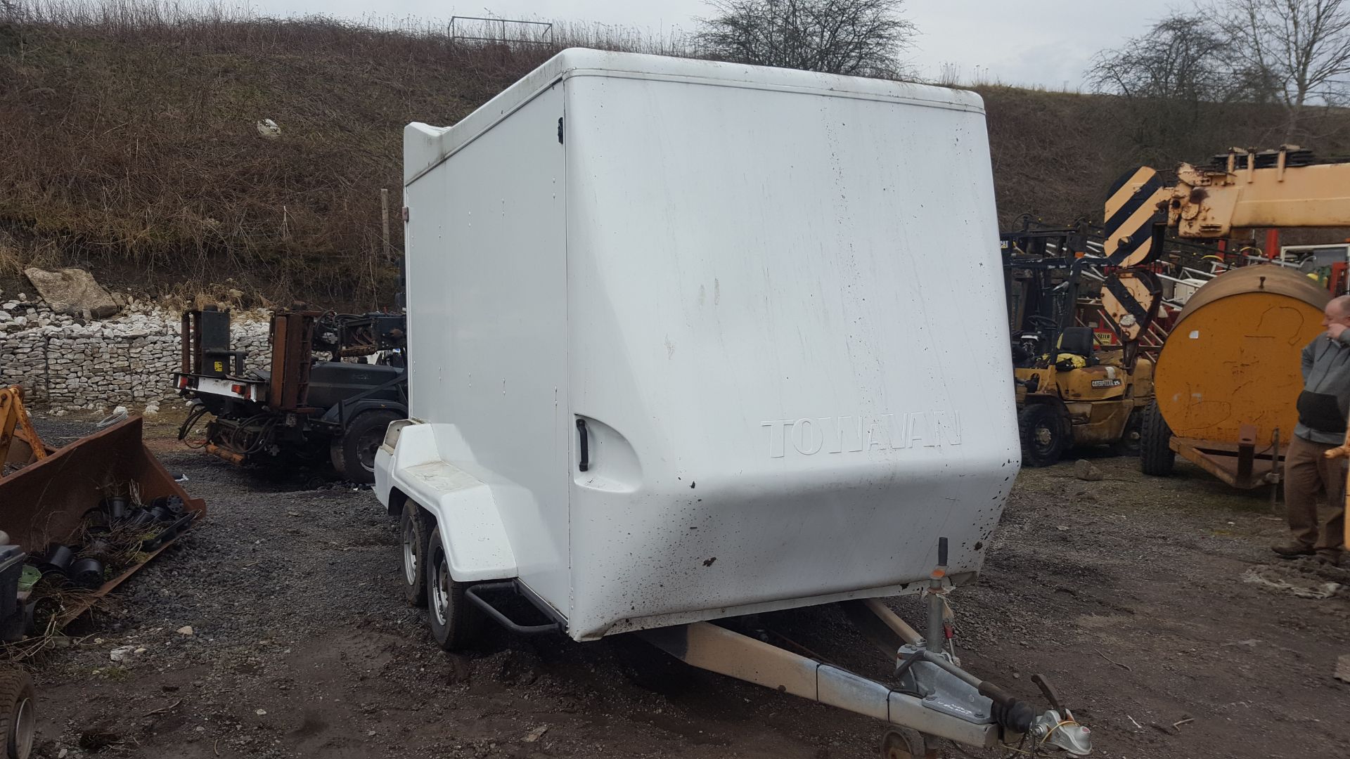 TWIN AXLE TOWABLE INDESPENSION TOWaVAN BOX TRAILER *PLUS VAT* - Image 7 of 8