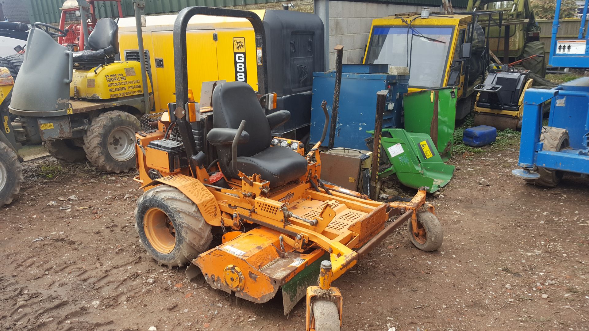 2004/54 REG SCAG SABRE TOOTH TIGER ORANGE DIESEL FLAIL MOWER *PLUS VAT*