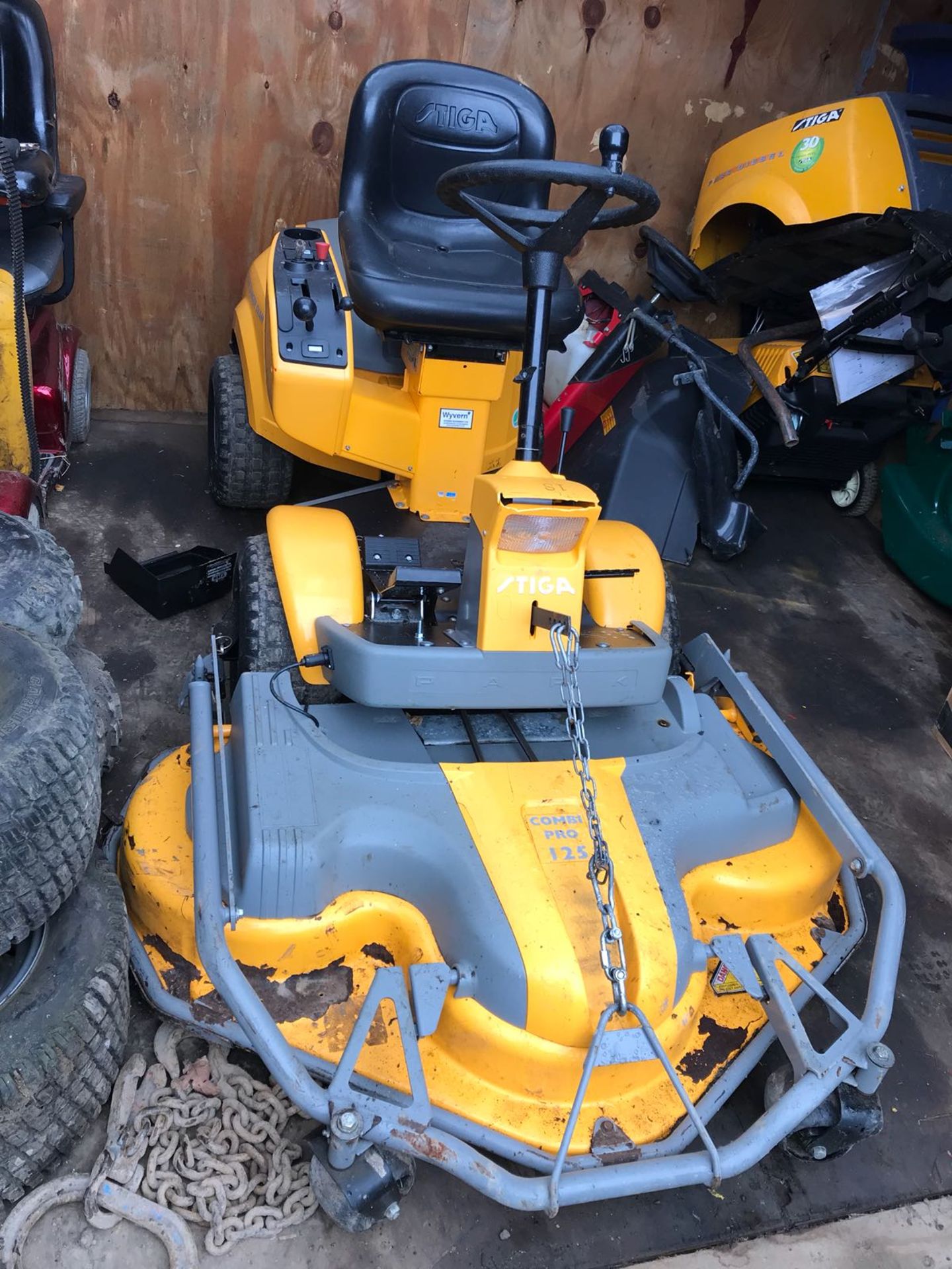 STIGA COMBI PRO 125 PARK RANGER SVAN LAWN MOWER WITH HONDA GCV 530 ENGINE *PLUS VAT*