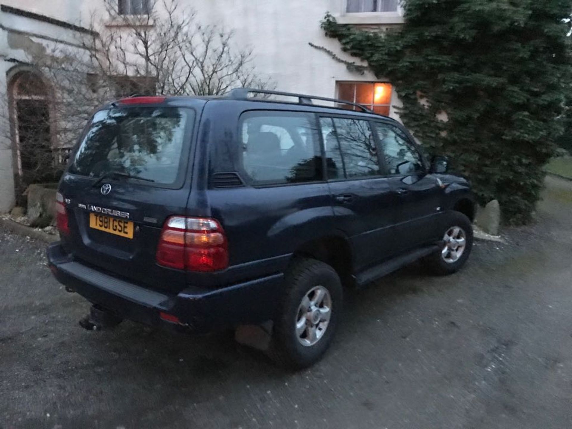 1999/T REG TOYOTA LANDCRUISER AMAZON VX AUTOMATIC BLUE PETROL/GAS ESTATE - LOW MILES - Bild 5 aus 12