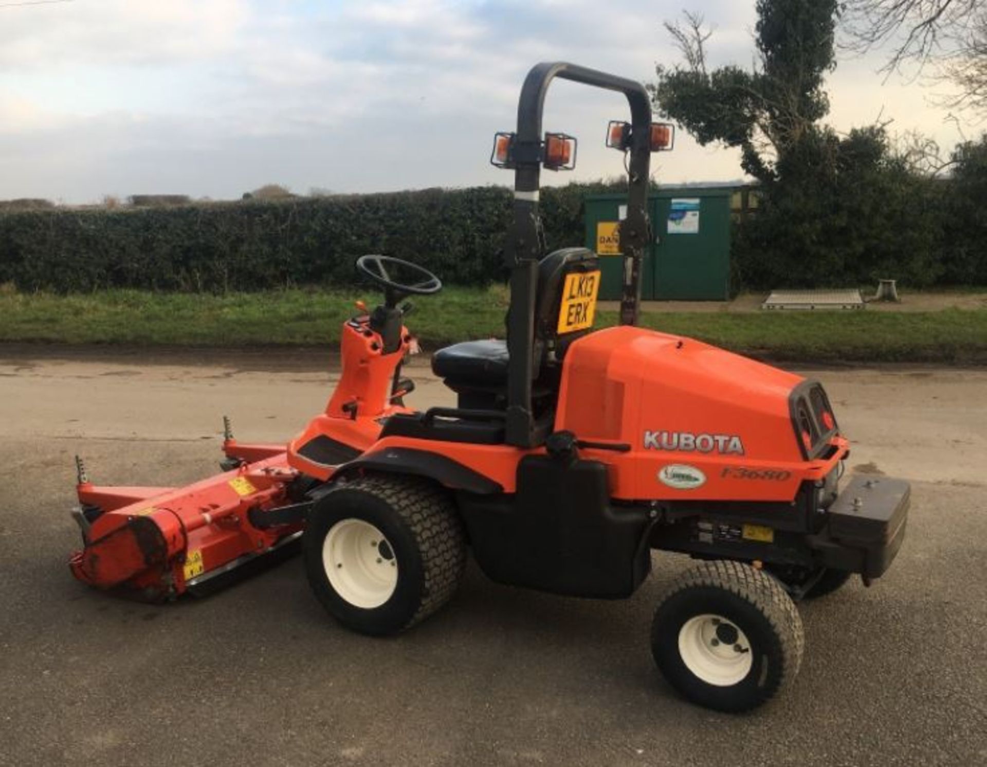 KUBOTA 3680 UPFRONT FLAIL RIDE ON MOWER, YEAR 2013, 60" CUT, 4 X 4, DIESEL *PLUS VAT* - Image 2 of 4