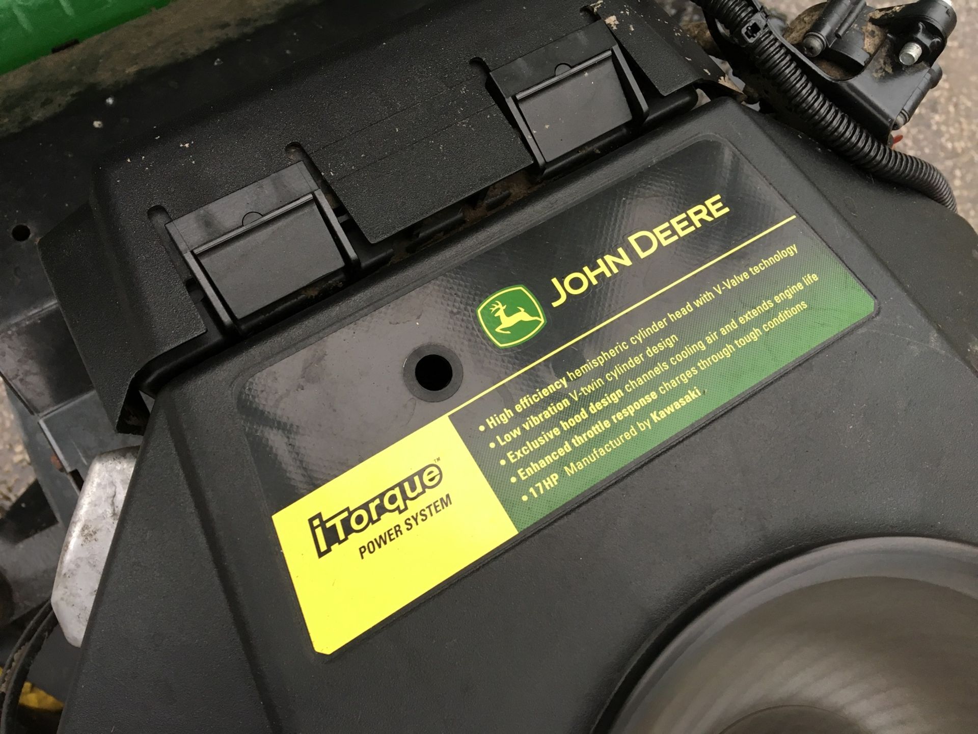 2007 JOHN DEERE X300R GREEN/YELLOW RIDE ON LAWN MOWER *NO VAT* - Image 7 of 16