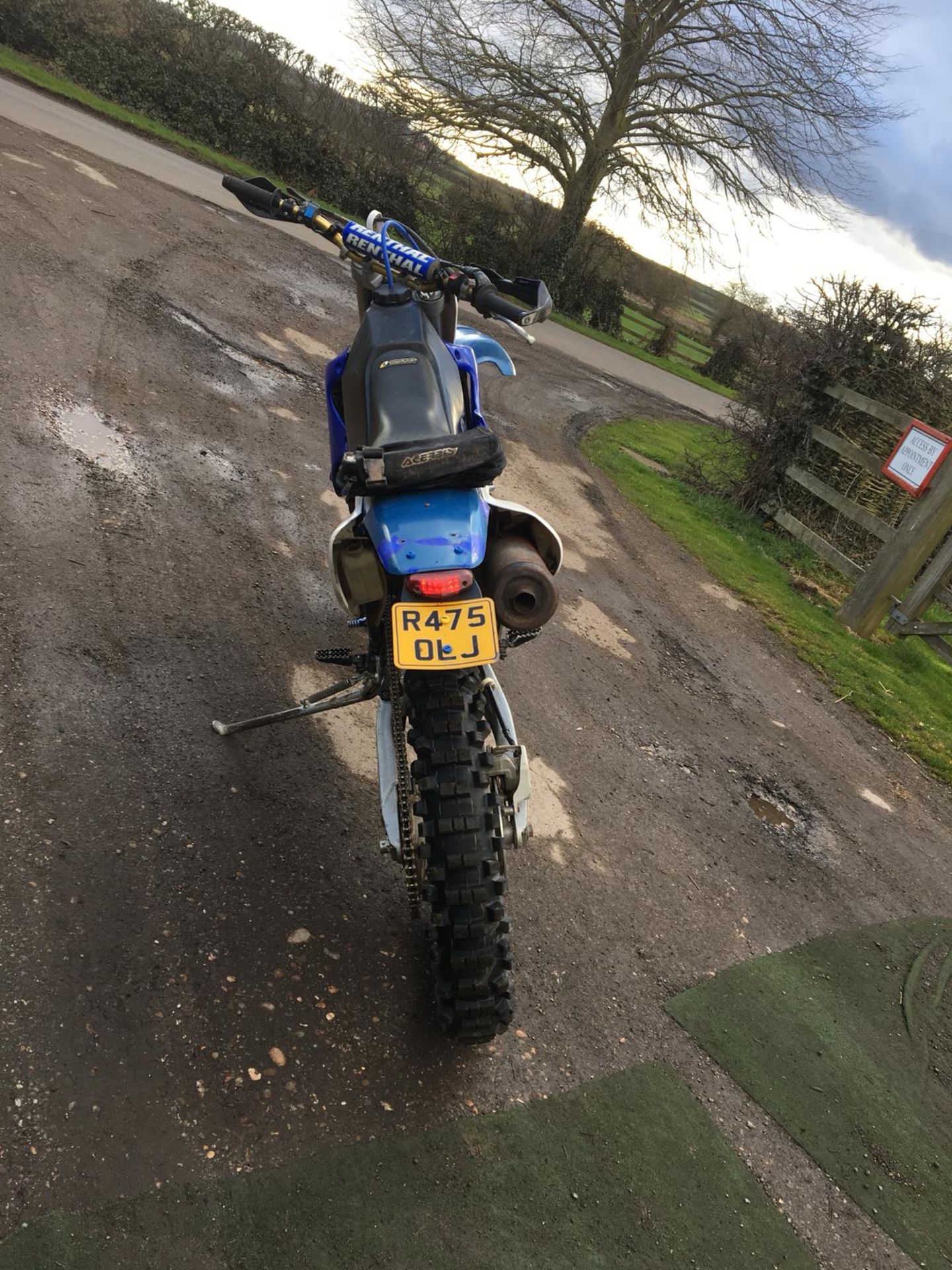 1998/R REG YAMAHA 400CC BLUE PETROL MOTORCYCLE / MOTORBIKE *NO VAT* - Image 3 of 6