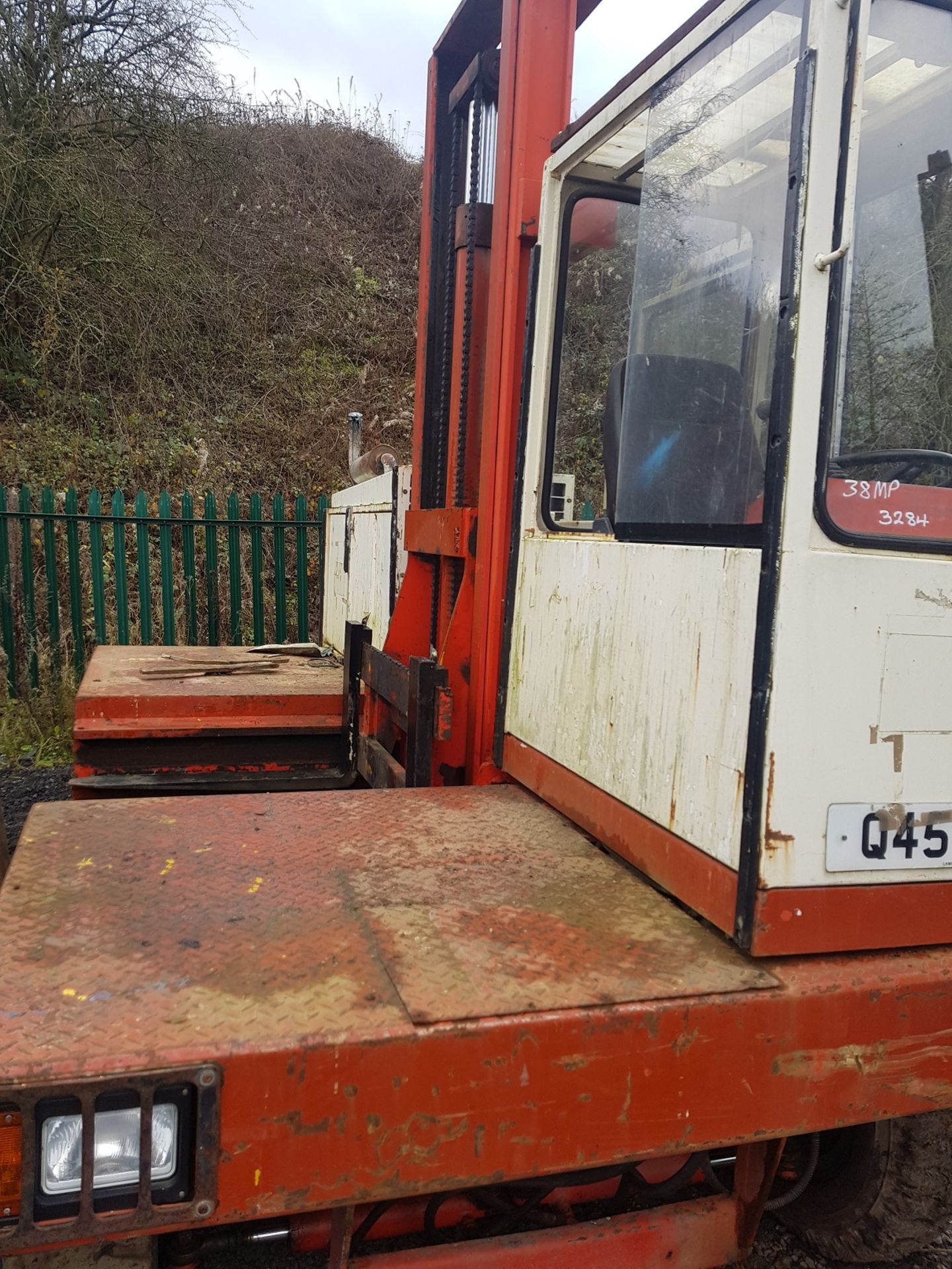 1988 FANTUZZI SF40 FORK LIFT TRUCKS, SHOWING 0 FORMER KEEPERS *PLUS VAT* - Bild 9 aus 9