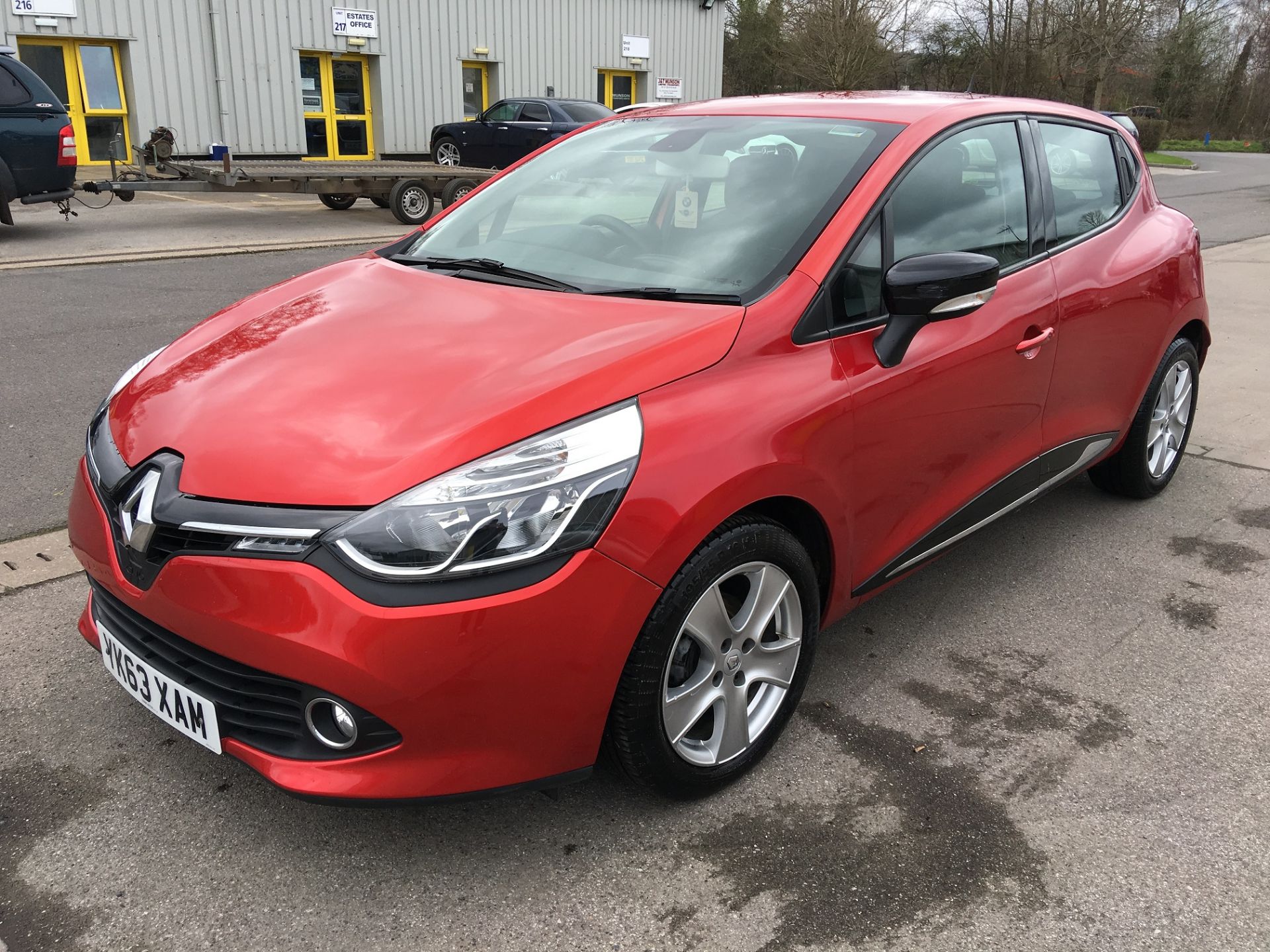 2013/63 REG RENAULT CLIO DYNAMIQUE M-NAV ENERGY TCE ECO2 900CC RED 5 DOOR HATCHBACK *NO VAT* - Image 3 of 22