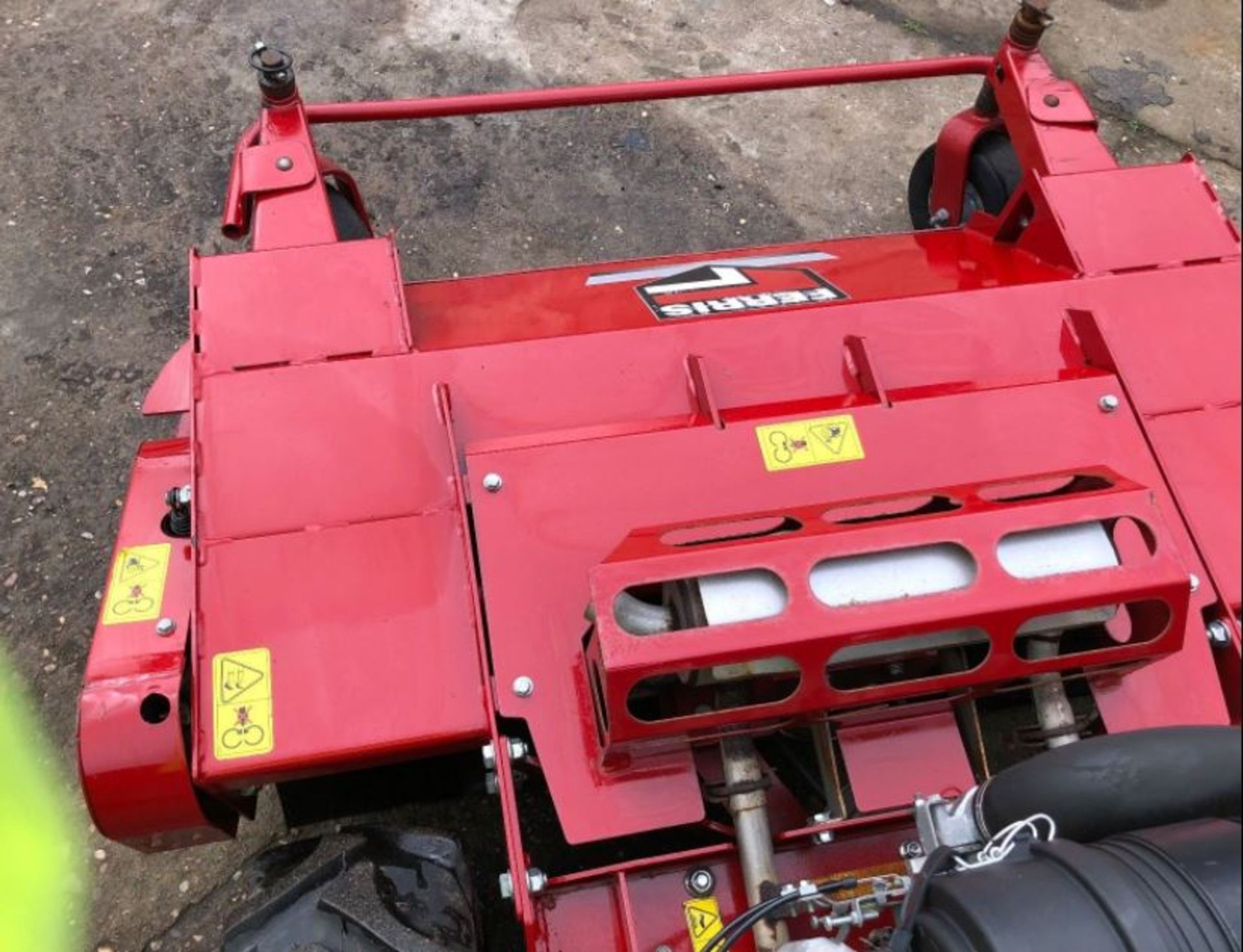 FERRIS FLAIL BANK MOWER, 48" CUT, YEAR 2014, IMMACULATE CONDITION, ZERO TURN *PLUS VAT* - Image 2 of 6