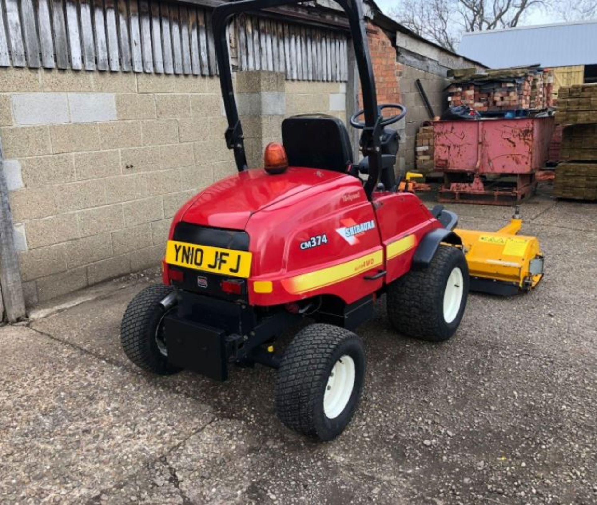 SHIBAURA CM374 UPFRONT FLAIL RIDE ON MOWER, YEAR 2010, 4 X 4, DIESEL *PLUS VAT* - Bild 2 aus 2