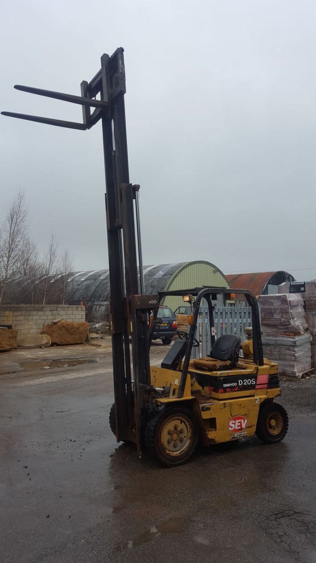 DAEWOO D20S-2 TONNE CONTAINER SPEC TRIPLE MAST FORKLIFT / FORKTRUCK *PLUS VAT* - Image 5 of 8