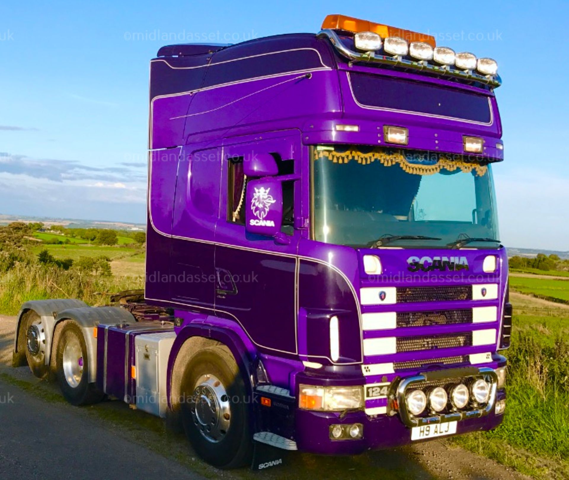 2002/02 REG SCANIA 4-SRS L-CLASS SLEEPER CAB