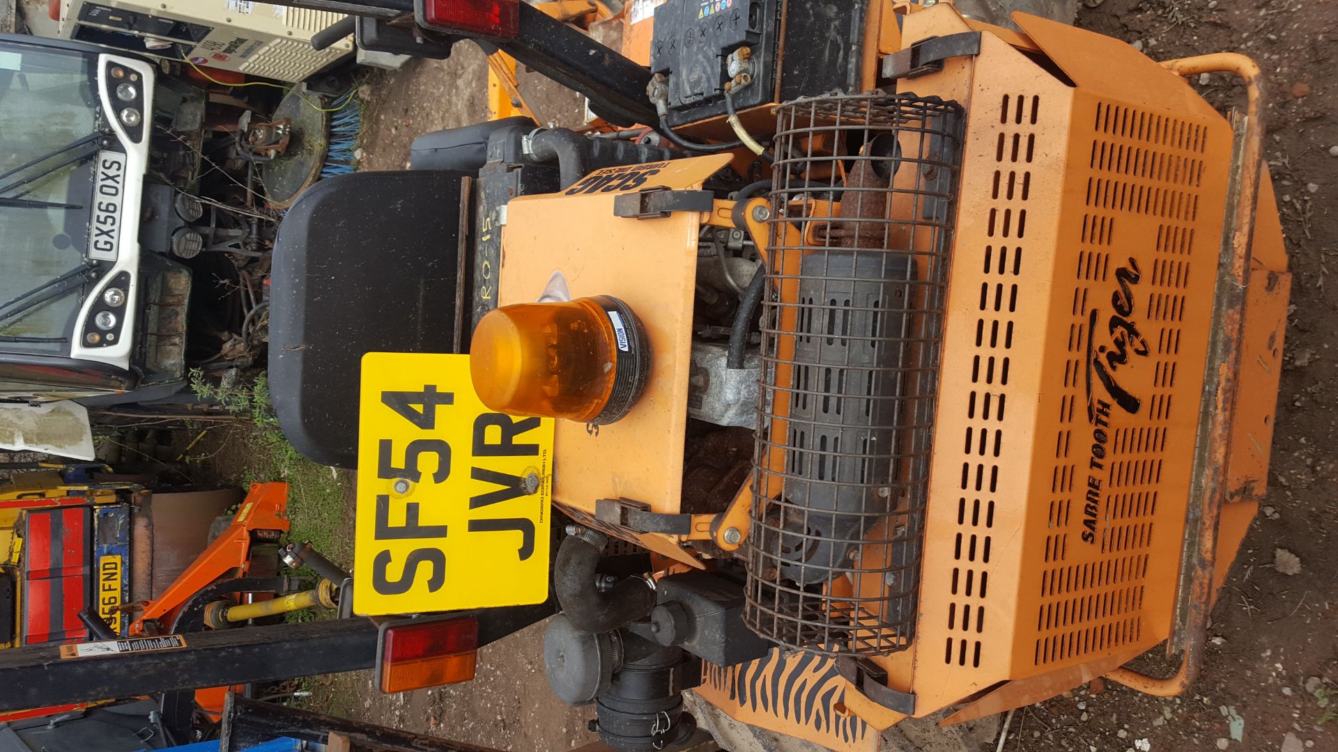 2004/54 REG SCAG SABRE TOOTH TIGER ORANGE DIESEL FLAIL MOWER *PLUS VAT* - Image 4 of 6