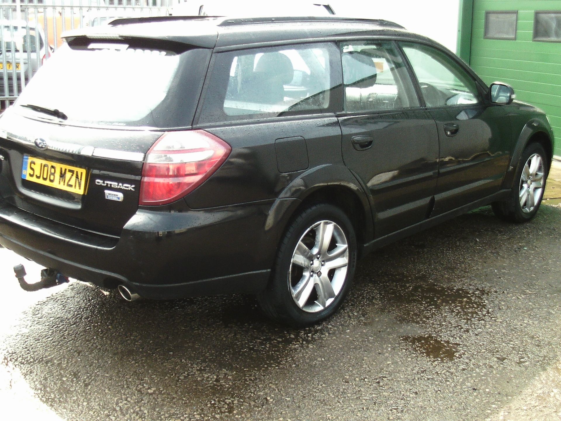 2008/08 REG SUBARU OUTBACK RE BOXER 2.0 TURBO DIESEL BLACK ESTATE, SHOWING 2 FORMER KEEPERS *NO VAT* - Image 5 of 14