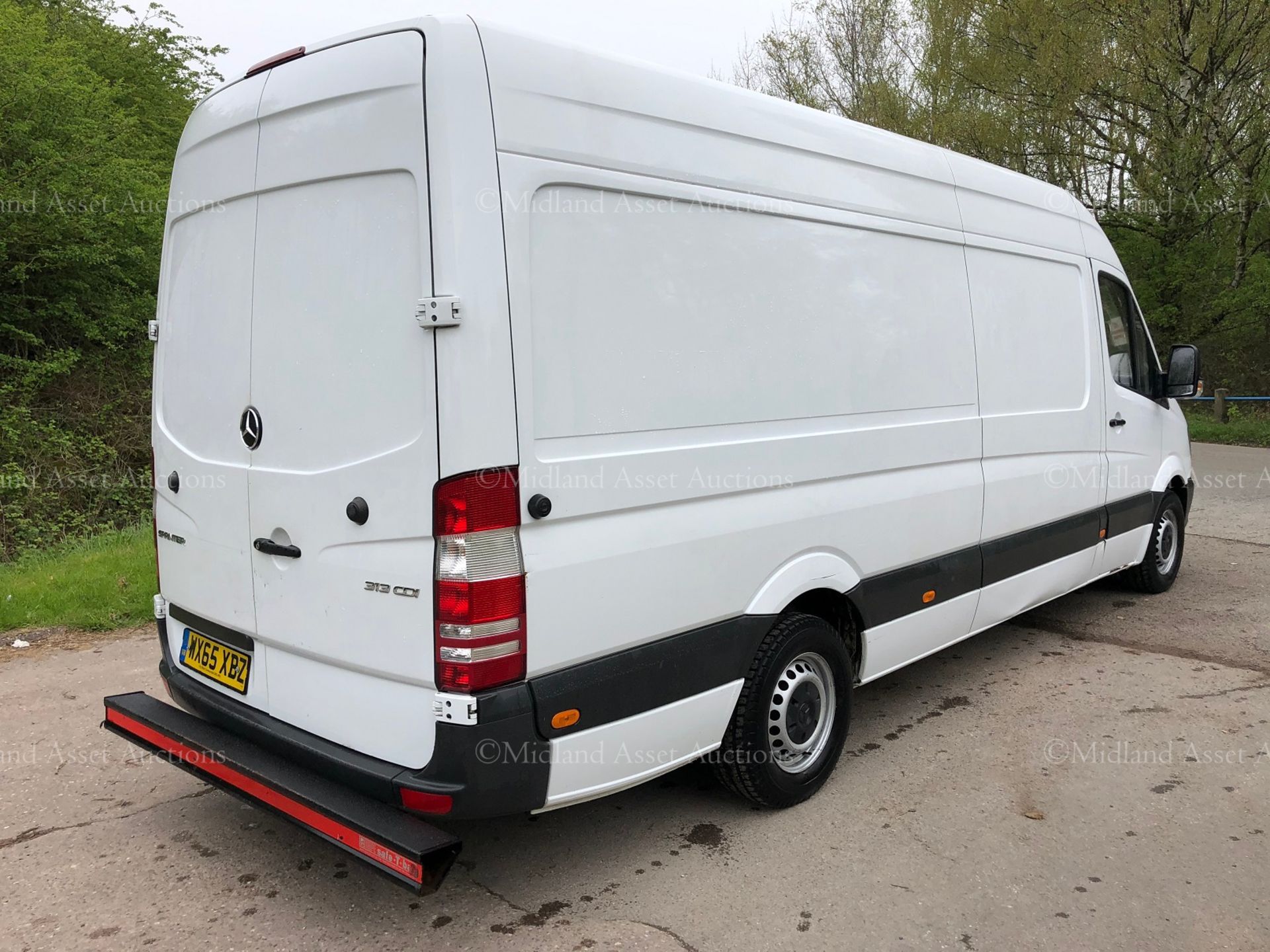 2015/65 REG MERCEDES-BENZ SPRINTER 313 CDI WHITE DIESEL PANEL VAN, SHOWING 0 FORMER KEEPERS *NO VAT* - Image 7 of 21