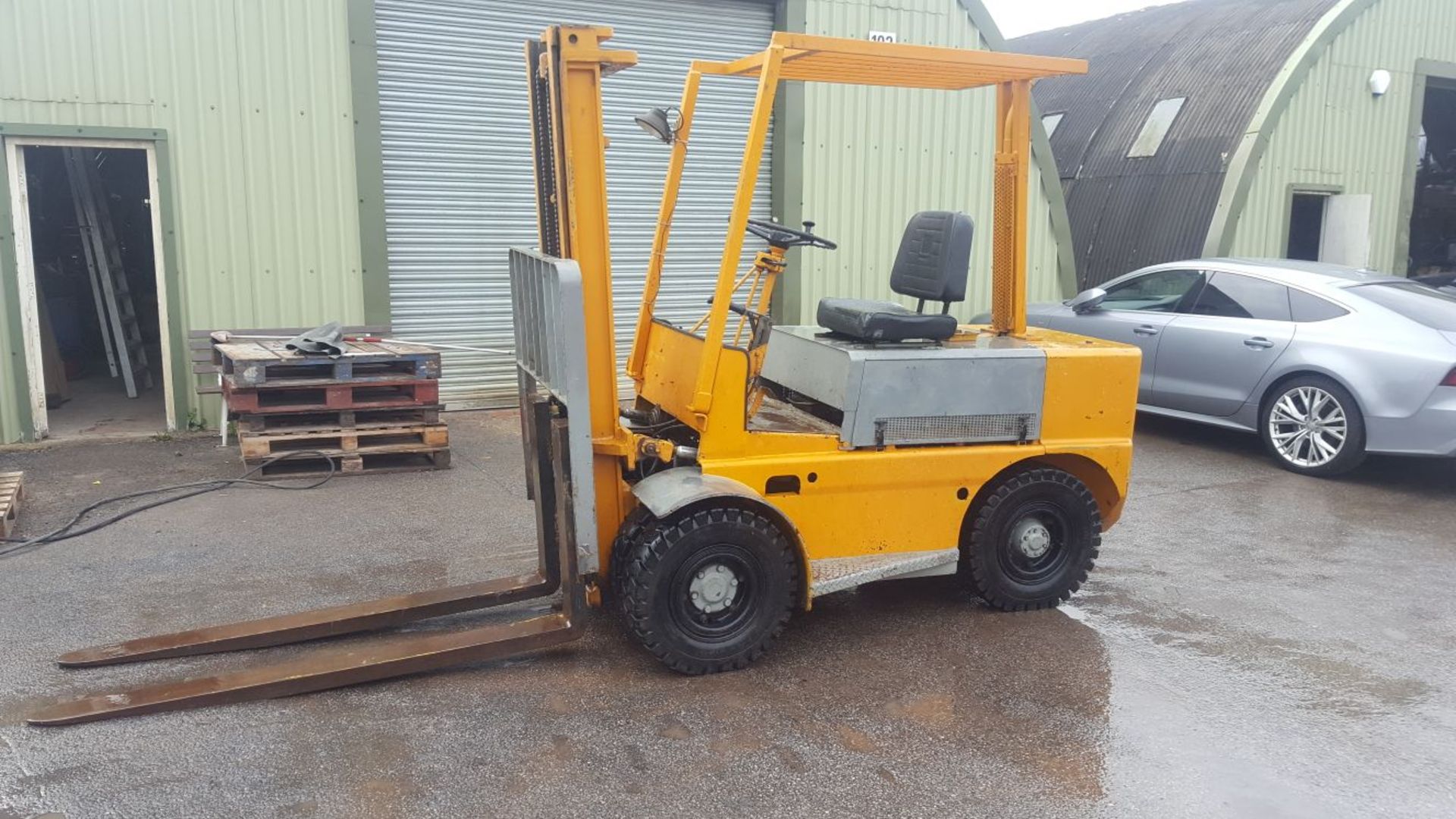 TWIN WHEEL 4 TONNE FORKLIFT / FORKTRUCK WITH 6FT FORKS *PLUS VAT*