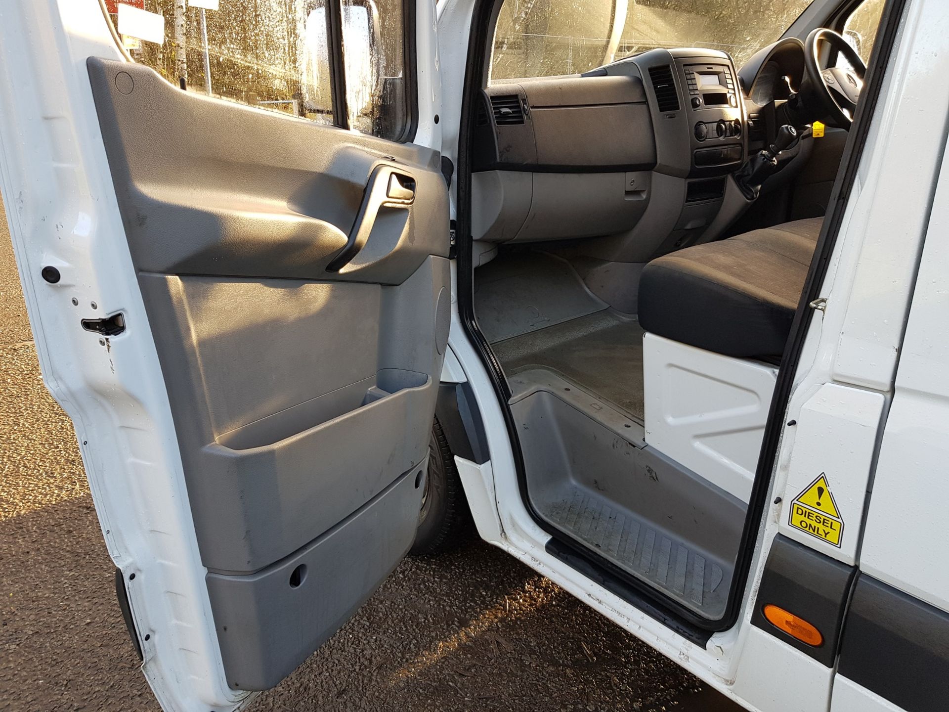 2015/15 REG MERCEDES-BENZ SPRINTER 313 CDI WHITE DIESEL 9 SEATER PANEL VAN, SHOWING 0 FORMER KEEPERS - Bild 12 aus 19