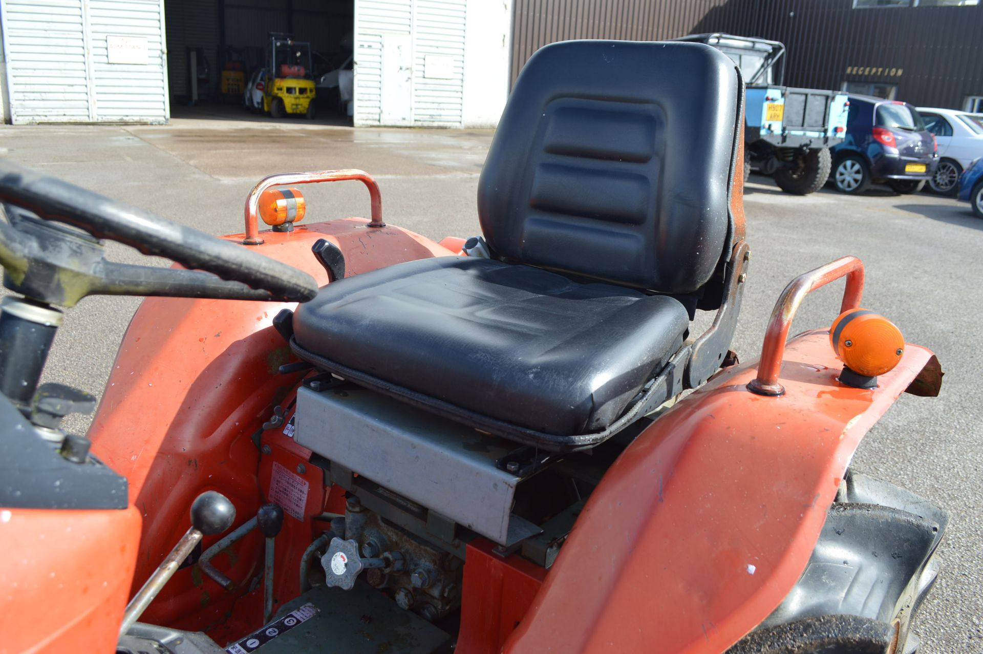 YANMAR YM1802 2WD TRACTOR, IN WORKING ORDER *NO VAT* - Image 11 of 12