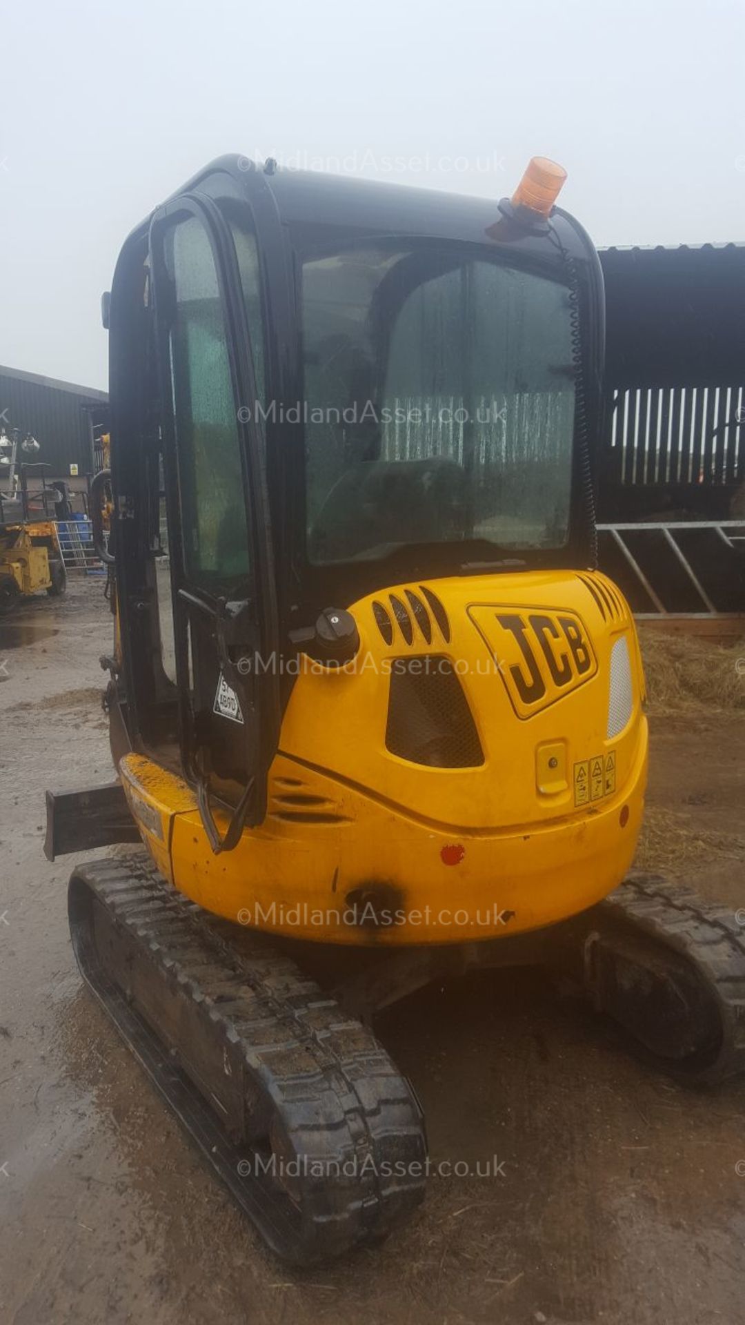 2010 JCB 8025 TRACKED MINI DIGGER / EXCAVATOR ZERO SWING *PLUS VAT* - Image 2 of 8