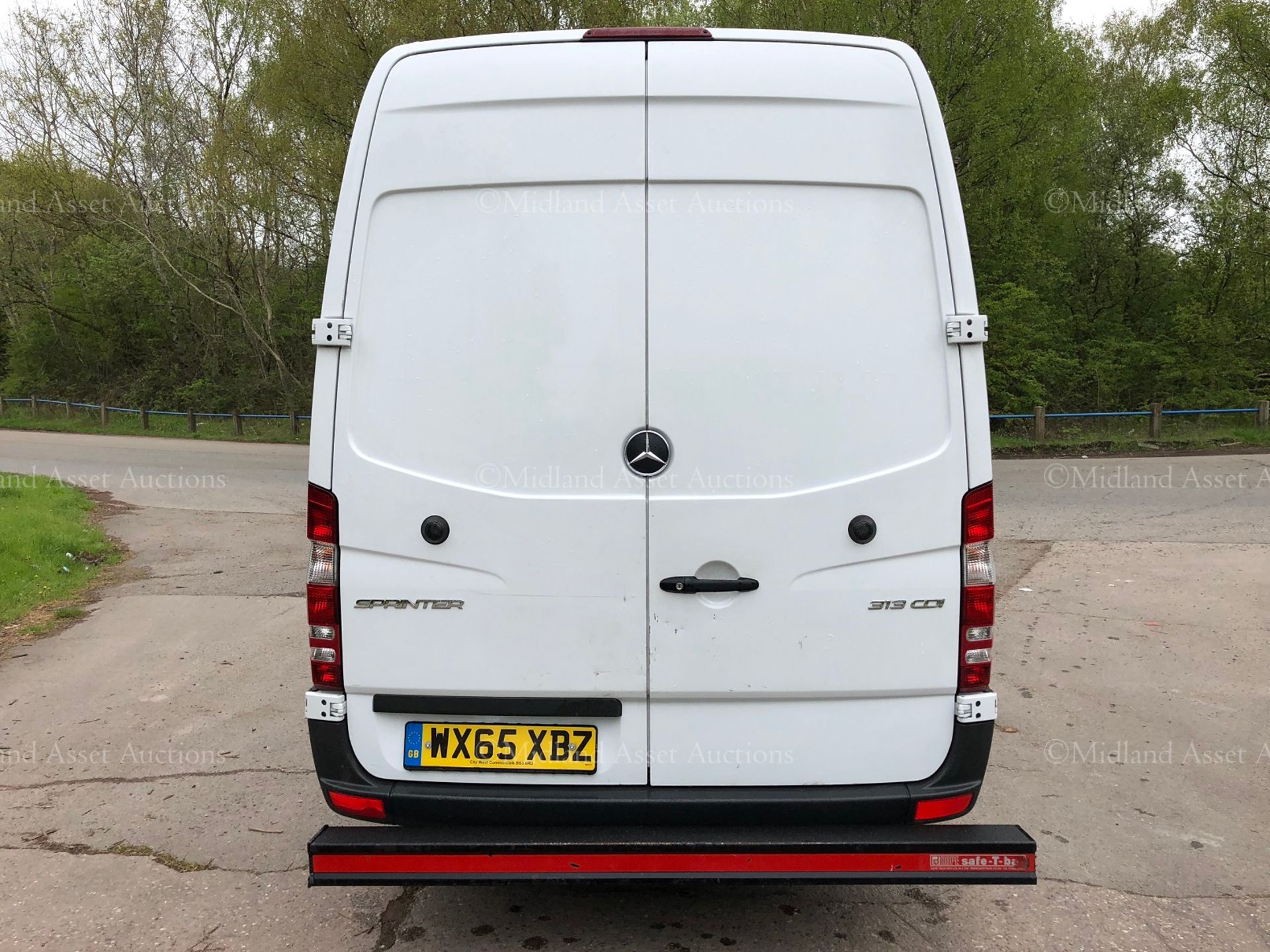 2015/65 REG MERCEDES-BENZ SPRINTER 313 CDI WHITE DIESEL PANEL VAN, SHOWING 0 FORMER KEEPERS *NO VAT* - Image 6 of 21