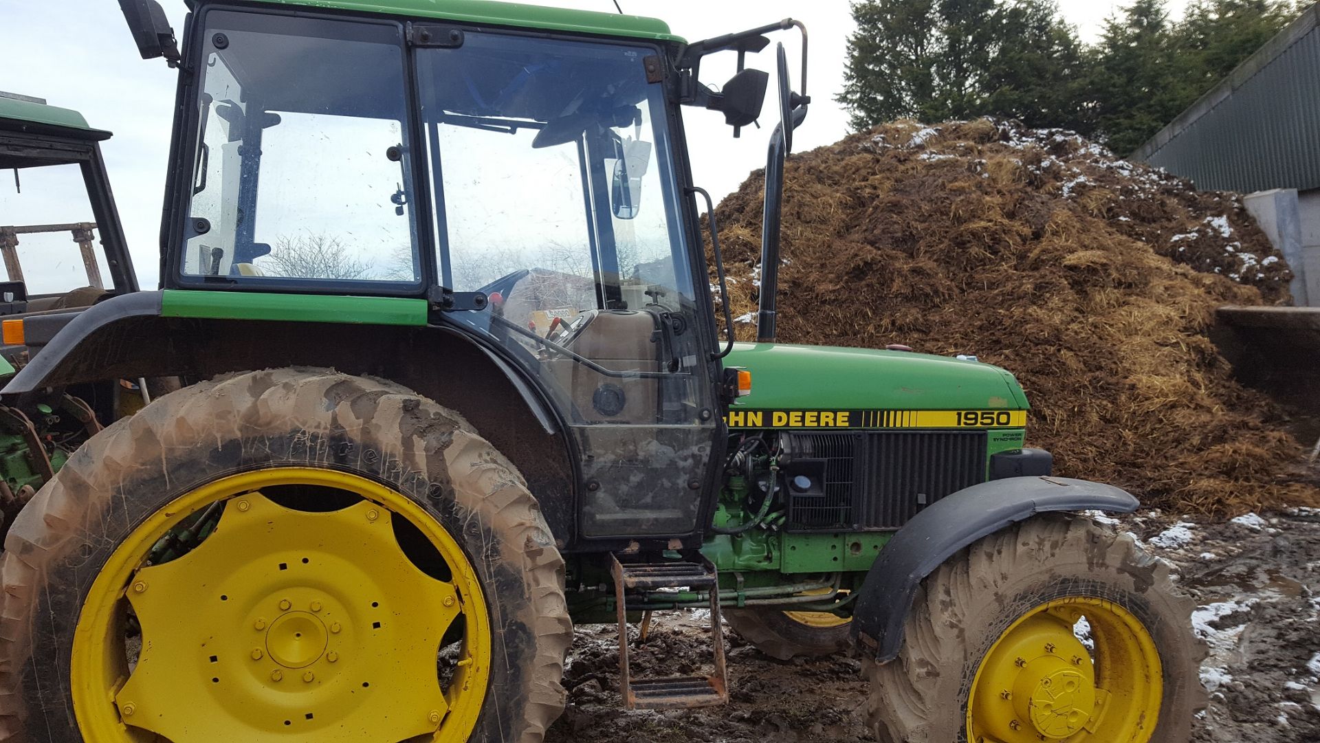 1993 JOHN DEERE 1950 4WD GREEN/YELLOW DIESEL AGRICULTURAL TRACTOR *PLUS VAT* - Image 5 of 13