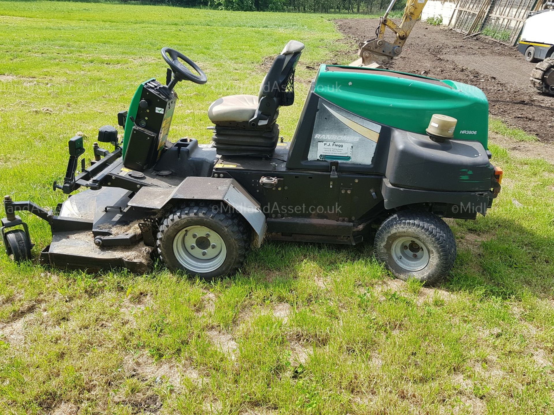2008 RANSOMES HR3806 ROTARY MOWER, STARTS, DRIVES AND MOWS *PLUS VAT* - Image 3 of 9