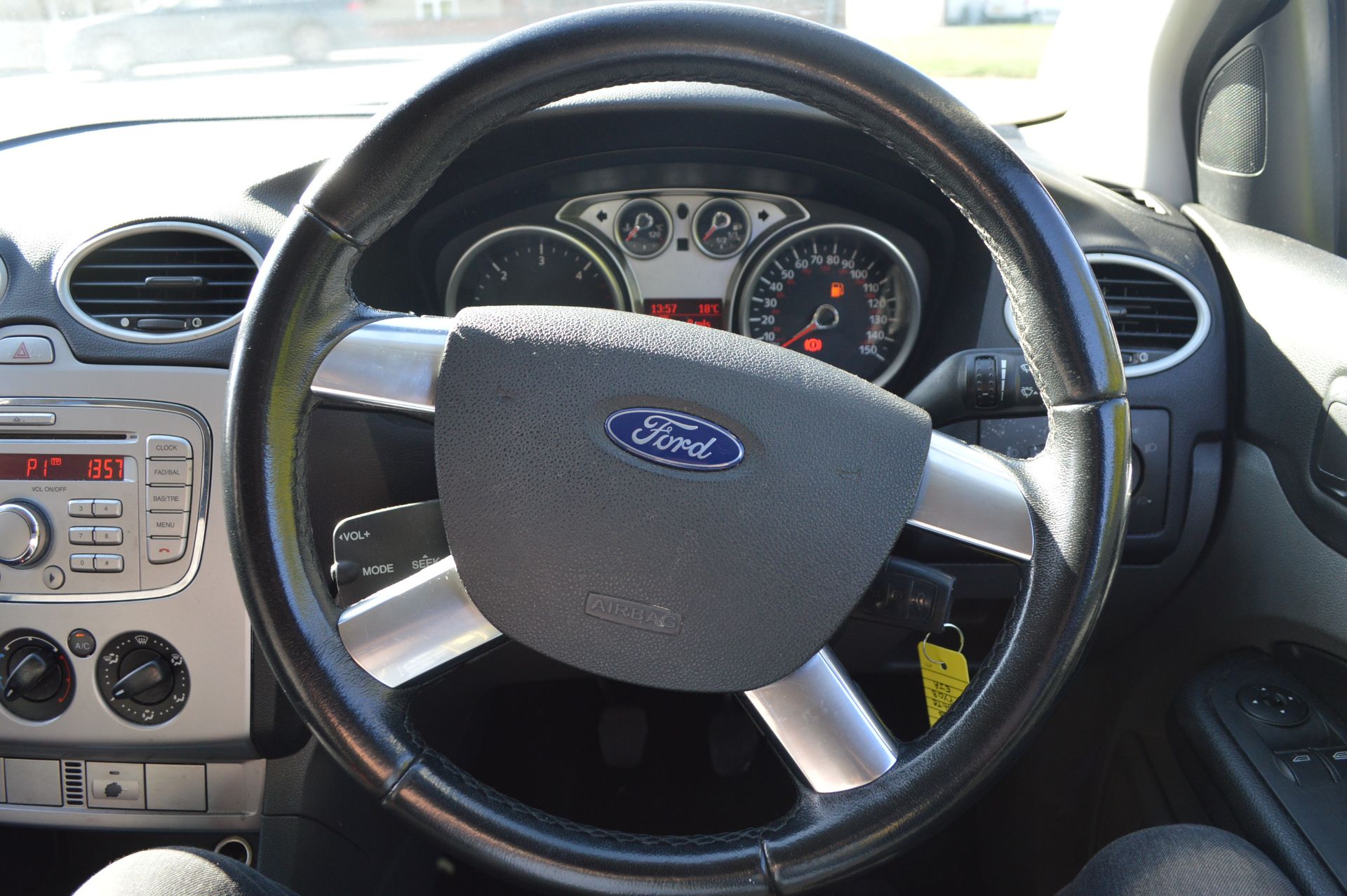 2008/08 REG FORD FOCUS ECONETIC TURBO DIESEL 109, SHOWING 2 FORMER KEEPERS *NO VAT* - Image 14 of 18