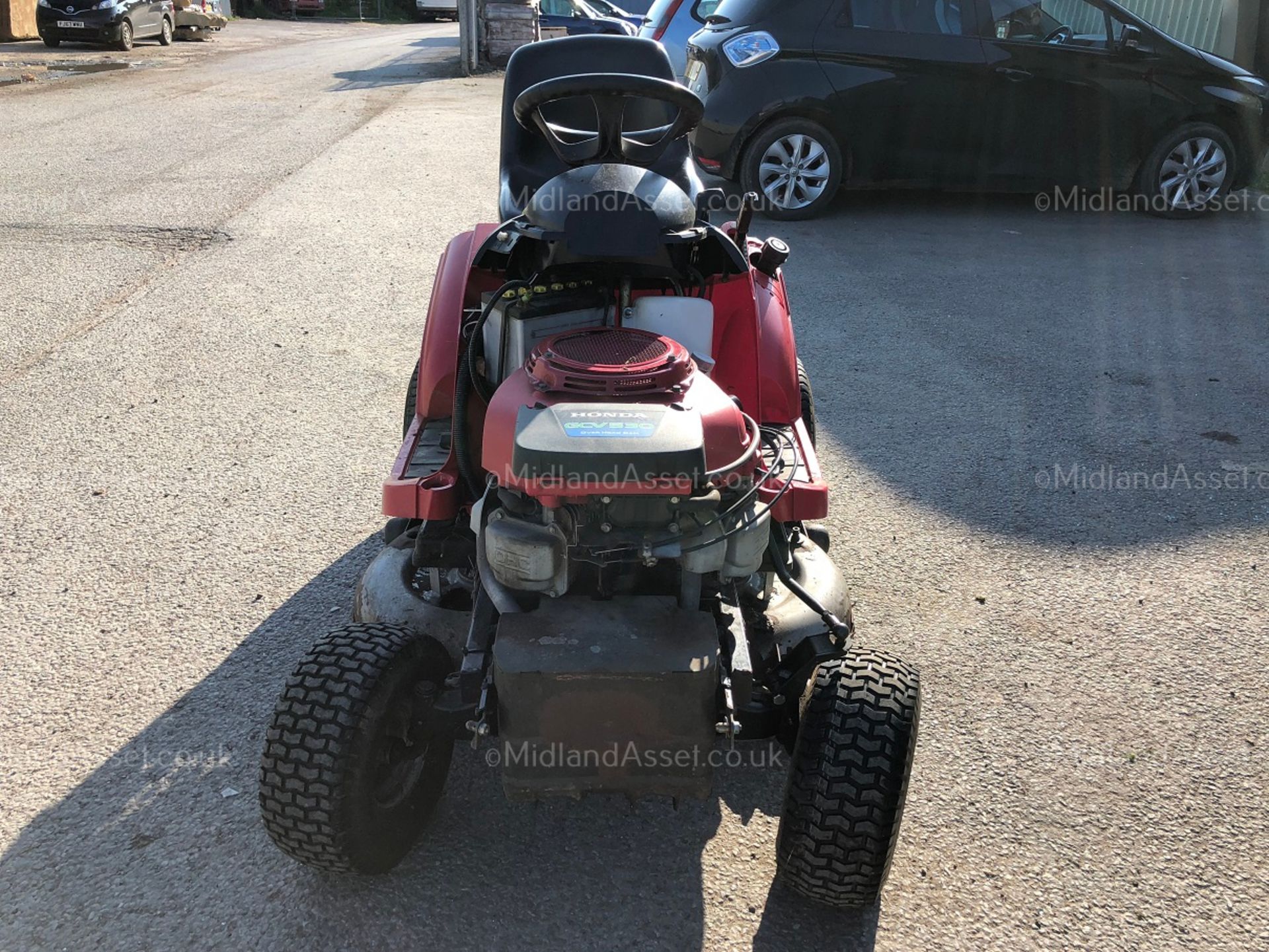 2006 HONDA HF2417 HME RIDE ON LAWN MOWER *NO VAT* - Image 2 of 8