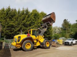 2012 VOLVO L150G YELLOW DIESEL LOADING SHOVEL + NEW ITEMS LISTED EVERYDAY! + TRADE VEHICLES WITH LOWERED RESERVES ENDING THURSDAY FROM 7PM