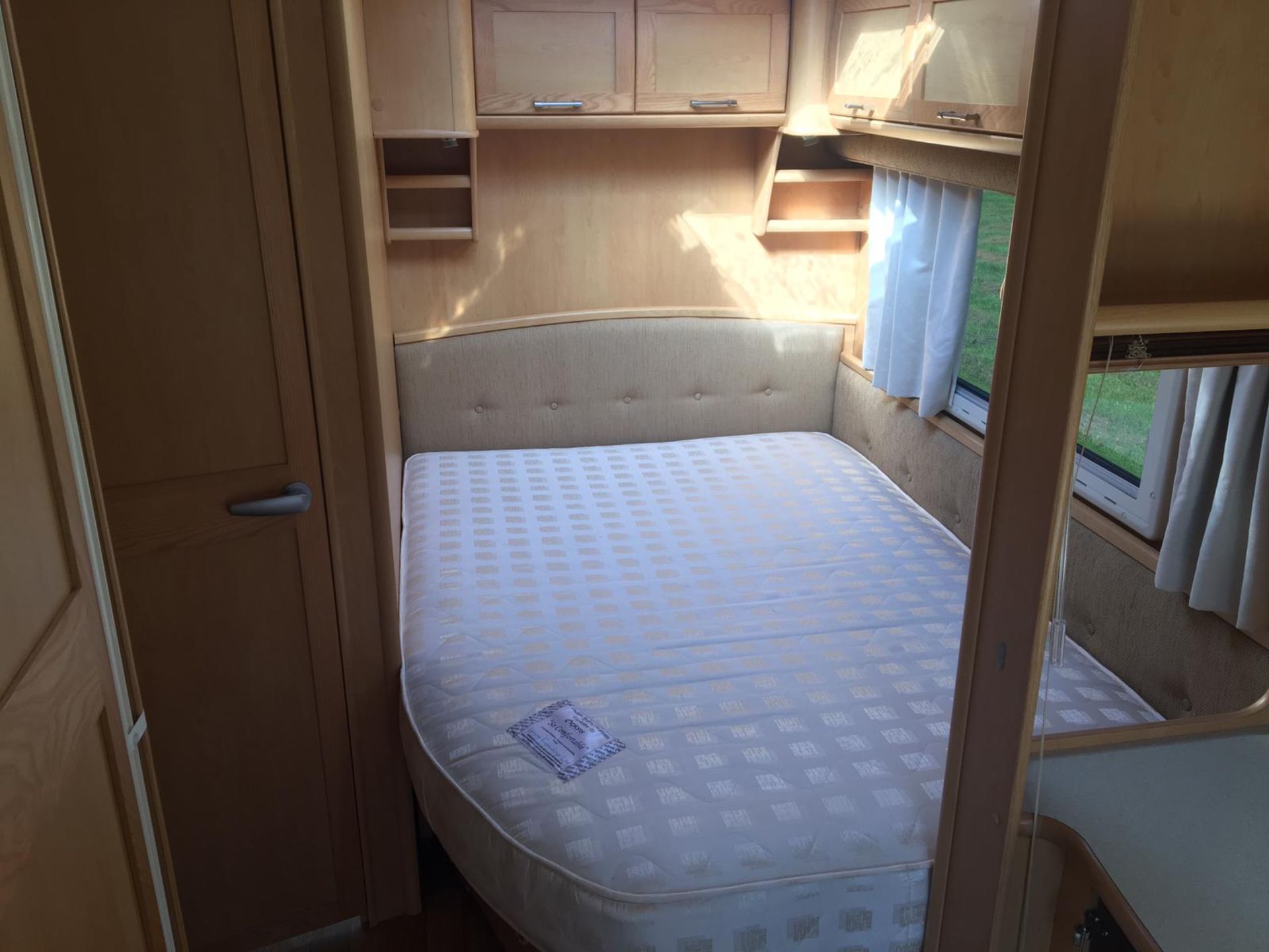 2008 ELDDIS ODYSSEY 4 BERTH SINGLE AXLE CARAVAN, SHOWER, TOILET FRIDGE ETC. *NO VAT* - Image 12 of 17