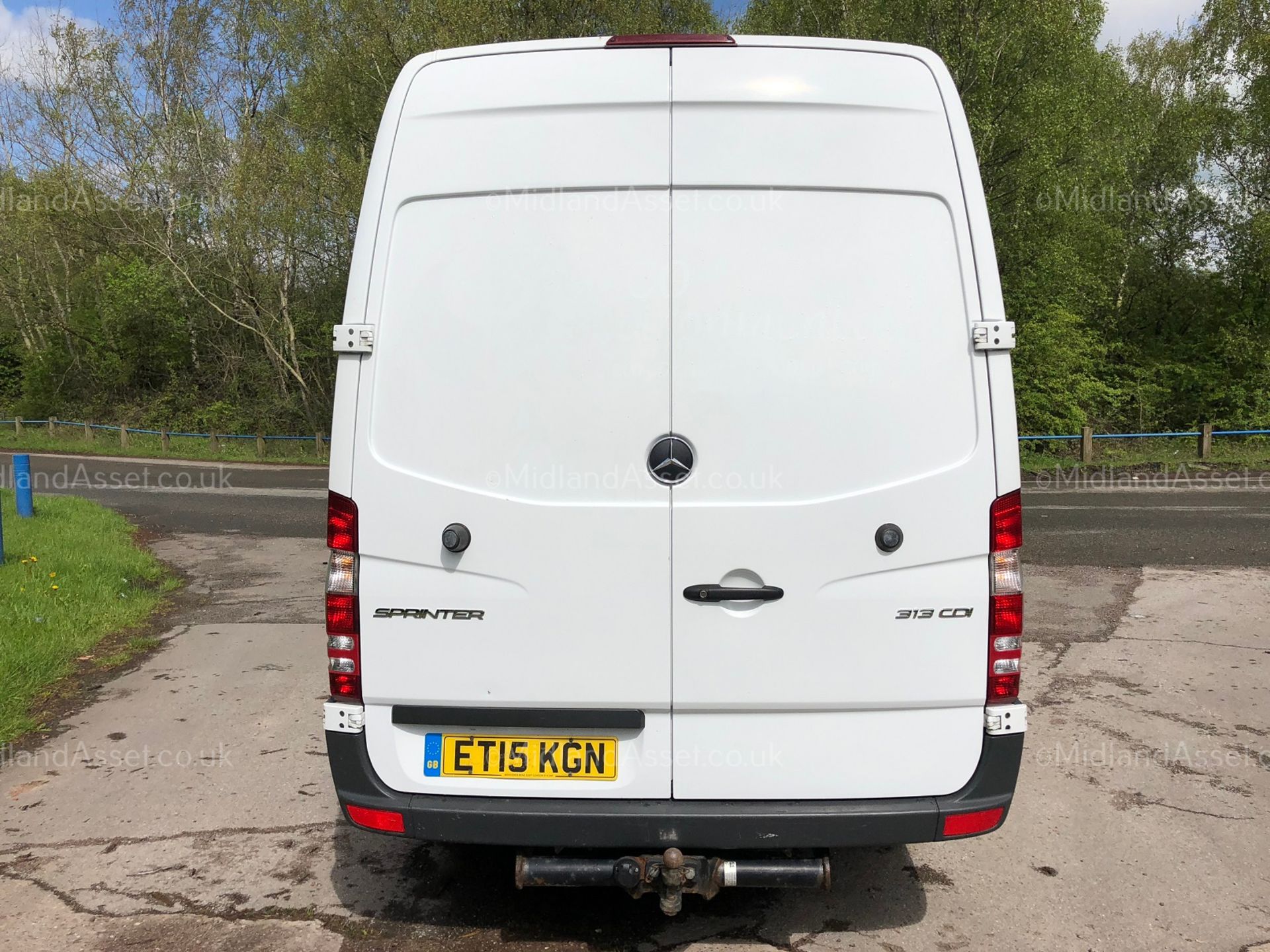 2015/15 REG MERCEDES-BENZ SPRINTER 313 CDI WHITE DIESEL PANEL VAN, SHOWING 0 FORMER KEEPERS *NO VAT* - Image 7 of 19