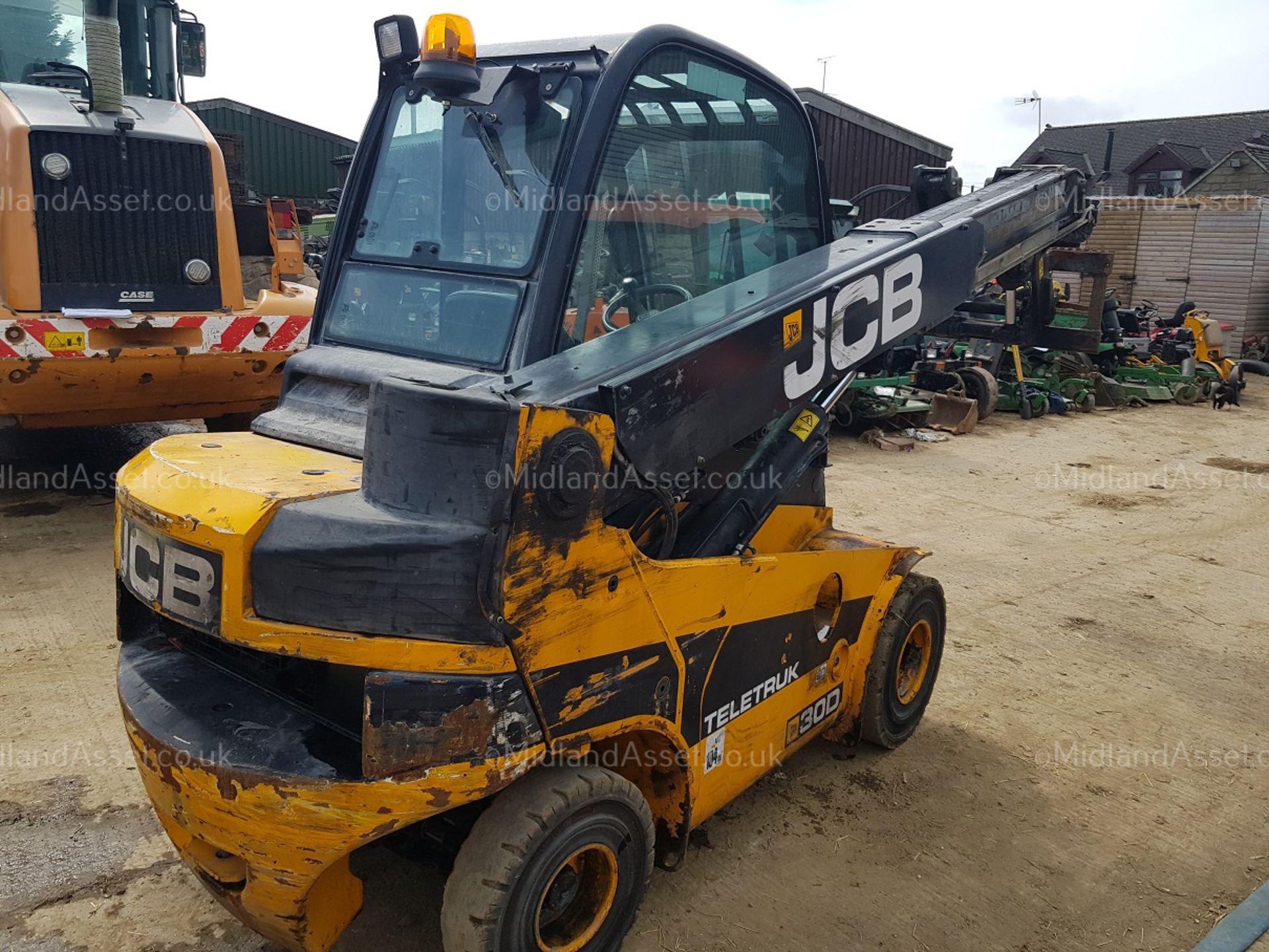 2013 JCB 30D TELETRUK, STARTS, DRIVES AND LIFTS, SHOWING 5,597 HOURS *PLUS VAT* - Image 7 of 13