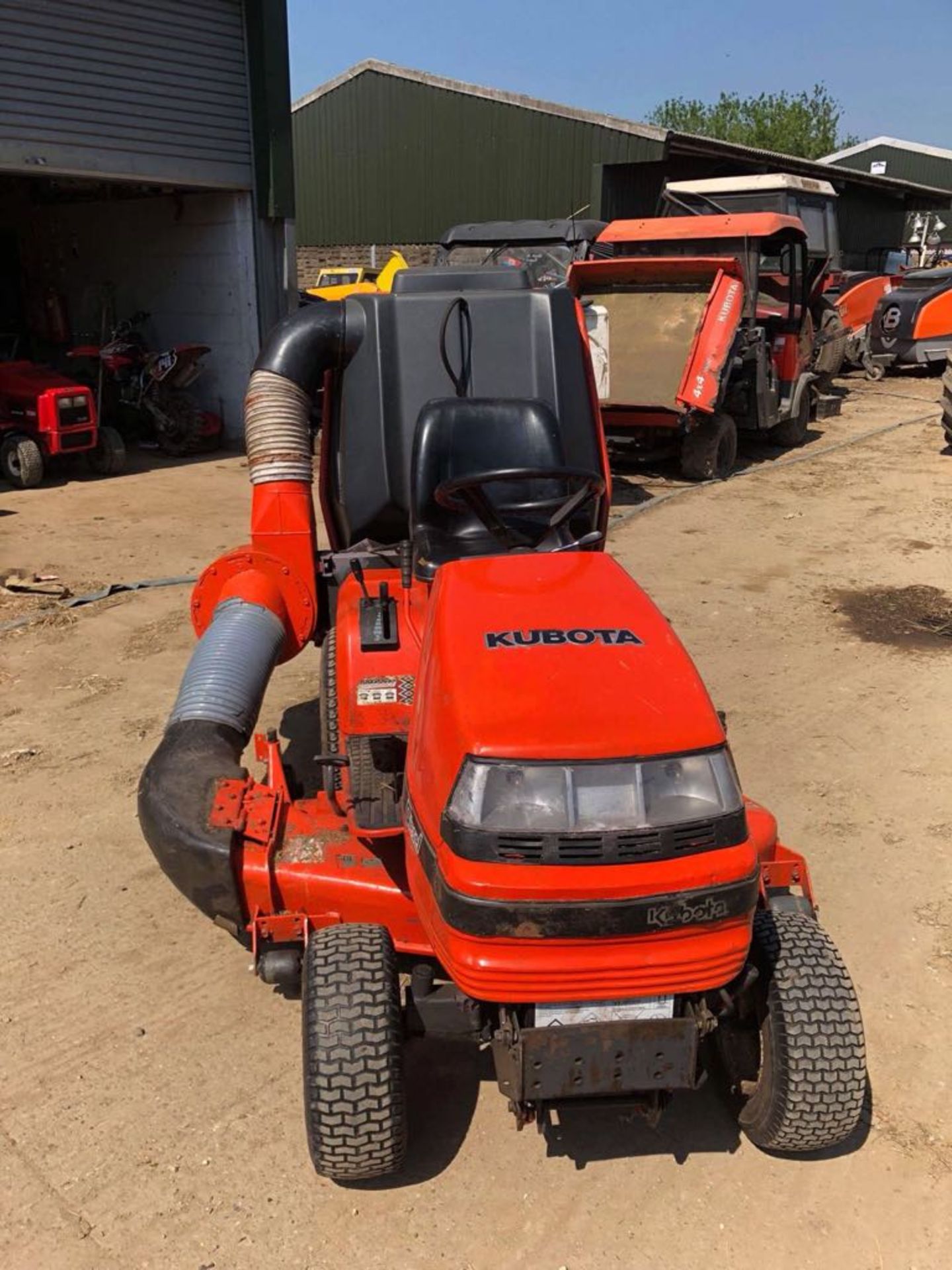 1996 KUBOTA G1900 HST DIESEL RIDE ON LAWN MOWER *NO VAT* - Image 2 of 7