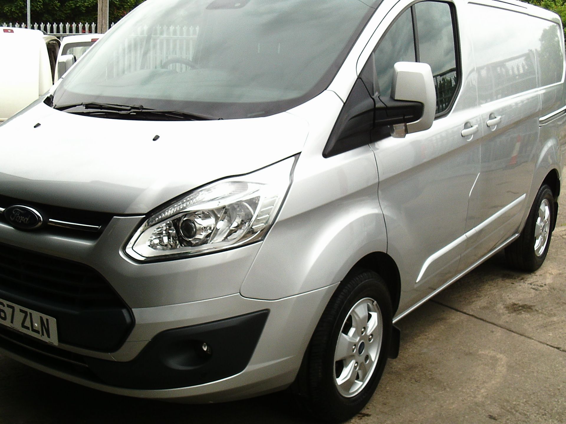 2017/67 REG FORD TRANSIT CUSTOM 290 LIMITED 125 BHP, EURO 6 ENGINE *PLUS VAT* - Image 4 of 14