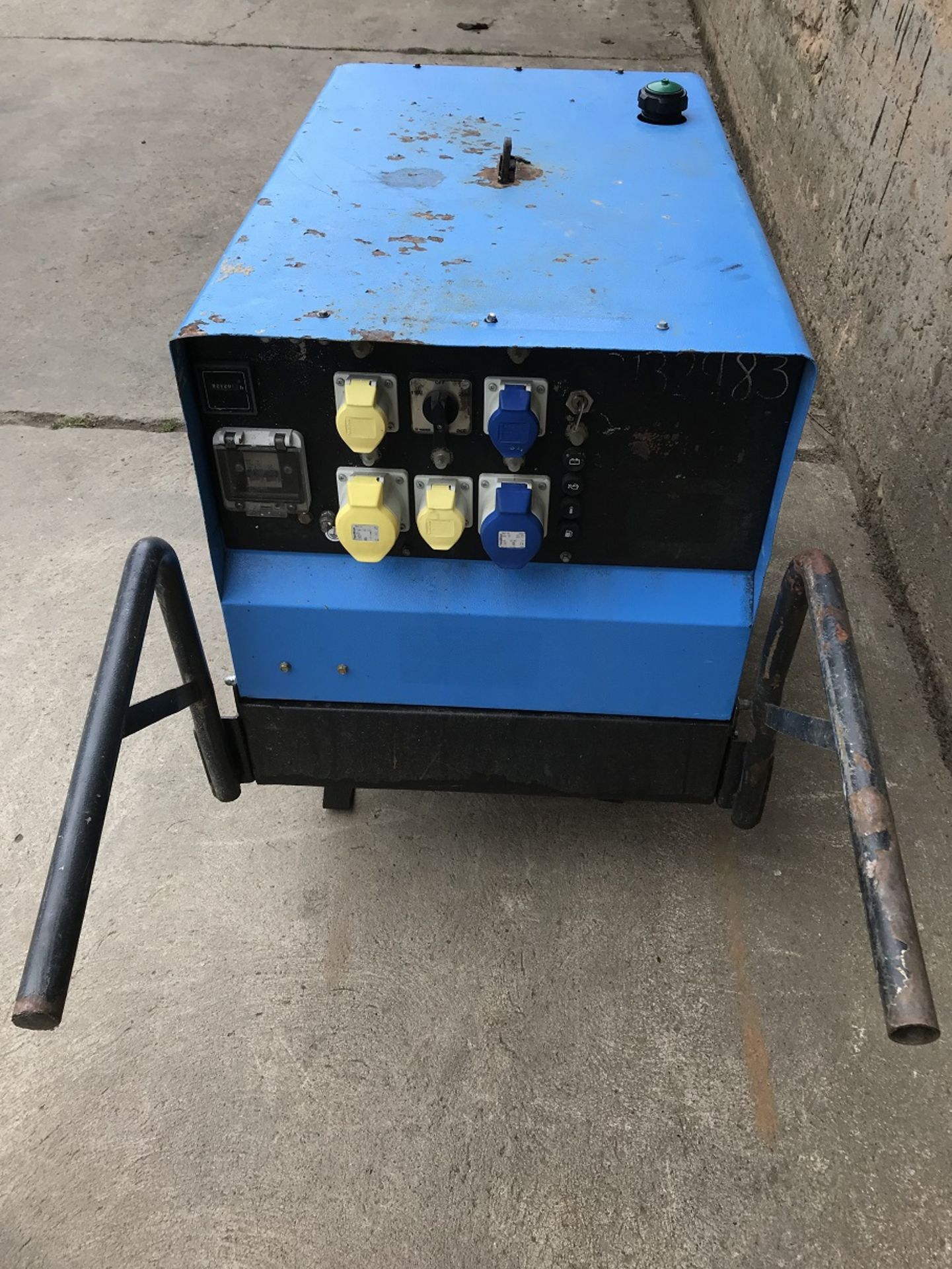 STEPHILL 6 KVA GENERATOR ELECTRIC START 110 / 240V *PLUS VAT* - Image 3 of 6