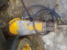 YELLOW HYDRAULIC EXCAVATOR PECKER / BREAKER ATTACHMENT *PLUS VAT*