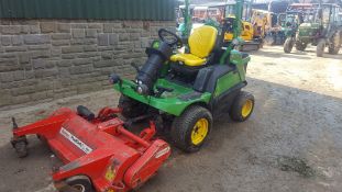 2015/64 REG JOHN DEERE 1570 MOWER WITH FLAIL DECK HEAD, EX LEICESTER-SHIRE COUNCIL *PLUS VAT*