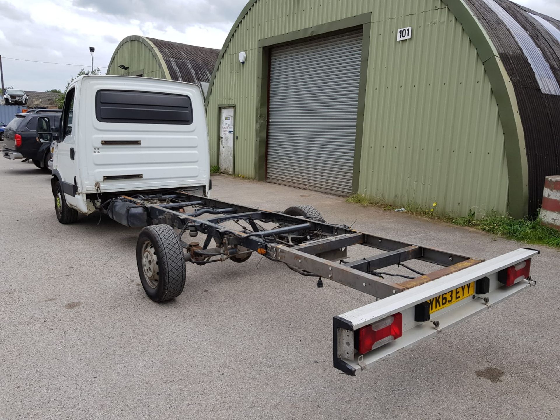 2013/63 REG IVECO DAILY 35S11 LWB IDEAL RECOVERY DIESEL CHASSIS CAB EXTENDED BED 16.5 FT *NO VAT* - Image 4 of 19