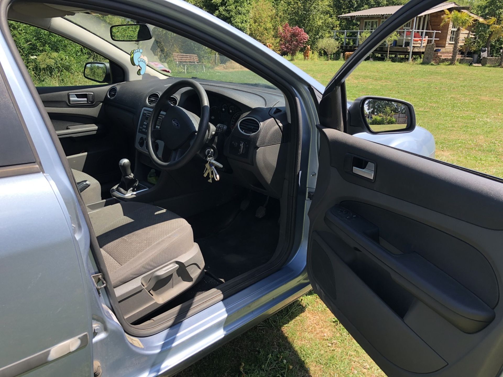 2006/06 REG FORD FOCUS LX TDCI 90, SHOWING 2 FORMER KEEPERS - Image 14 of 18