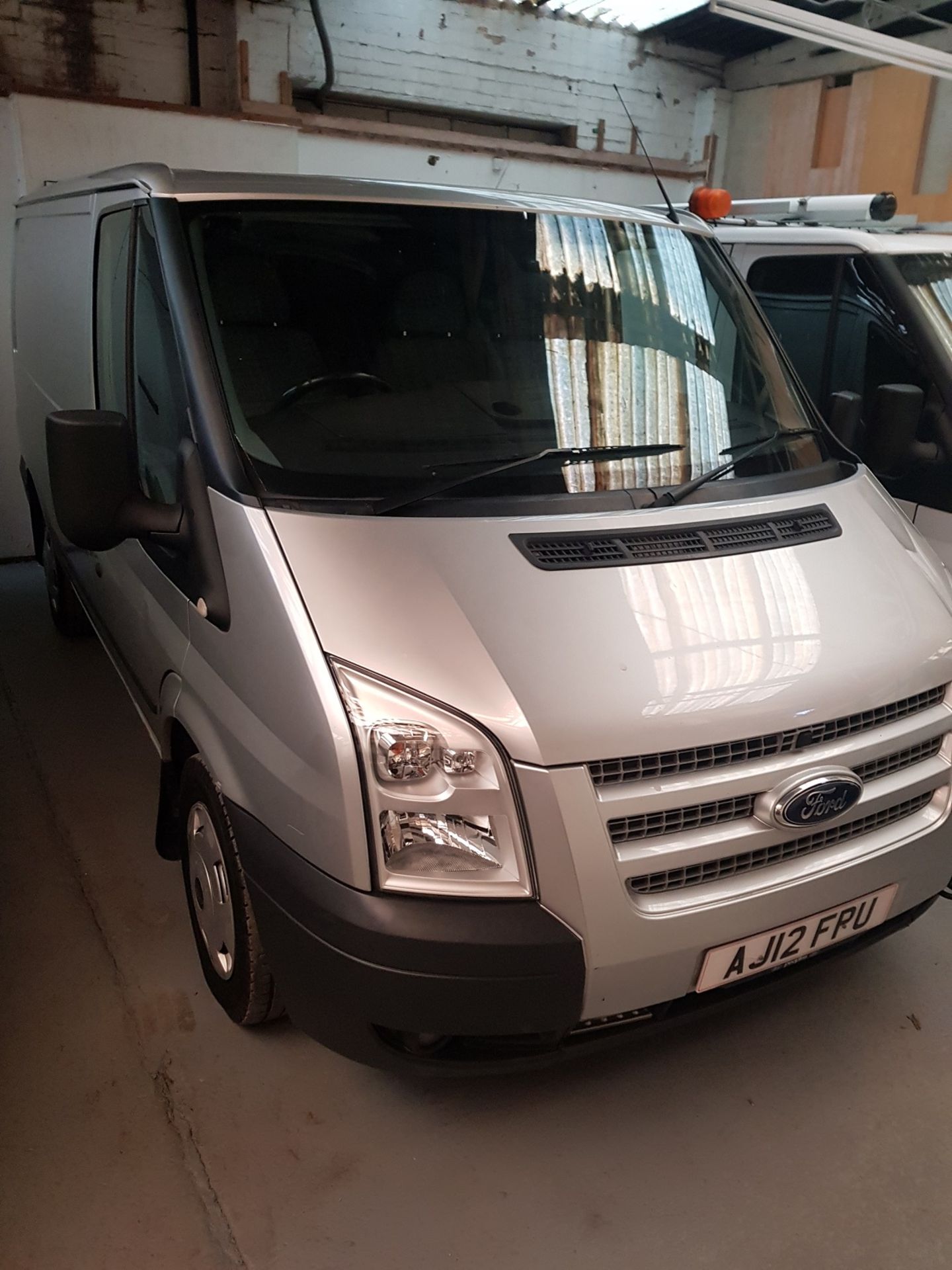 2012/12 REG FORD TRANSIT 100 T280 TREND FW 2.2 DIESEL PANEL VAN, SHOWING 1 FORMER KEEPER *PLUS VAT*