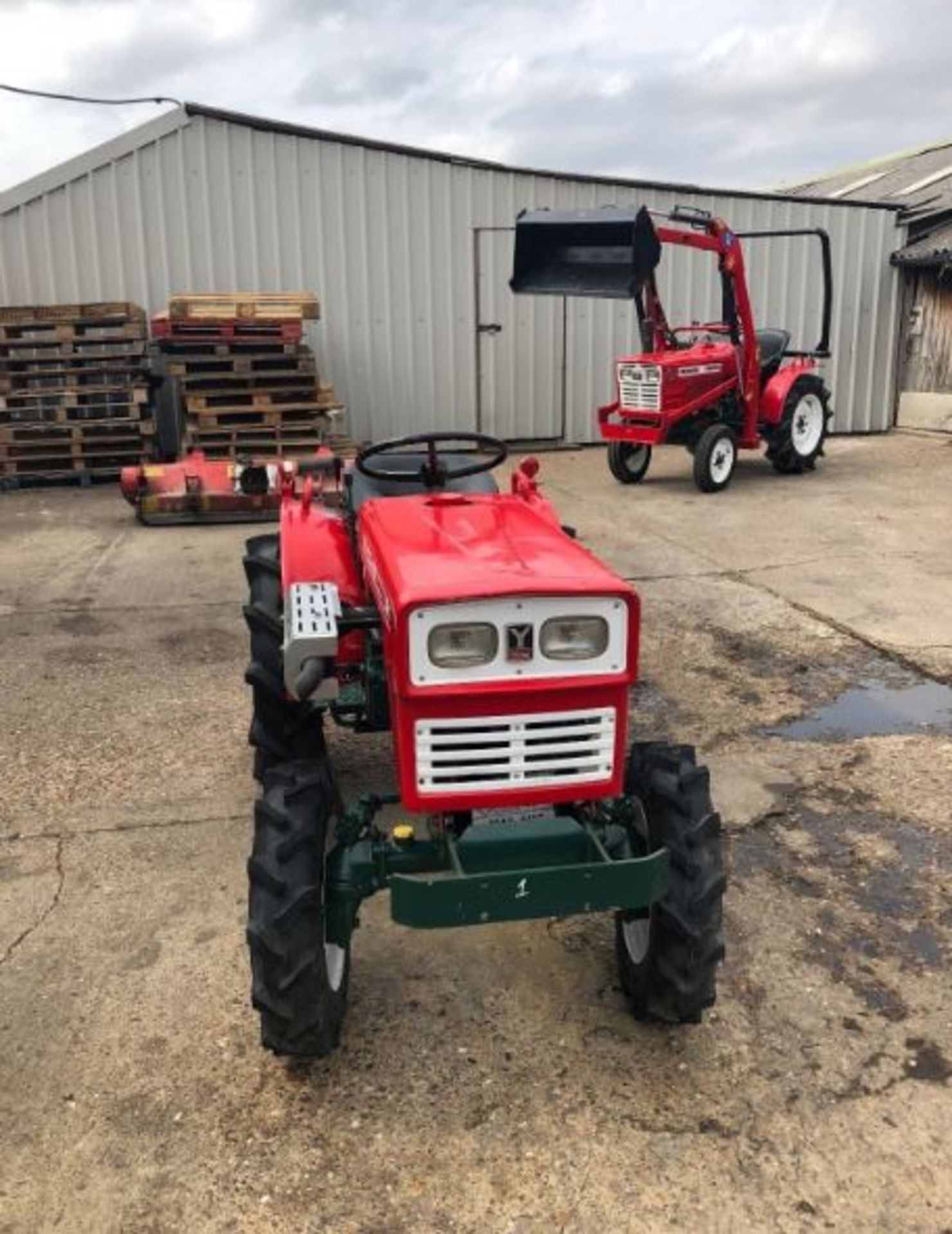 COMPACT TRACTOR YANMAR 1300D, 4X4, DIESEL, 4 WHEEL DRIVE, REAR PTO, 3 POINT LINKAGE, ONLY 839 HOURS - Image 2 of 5