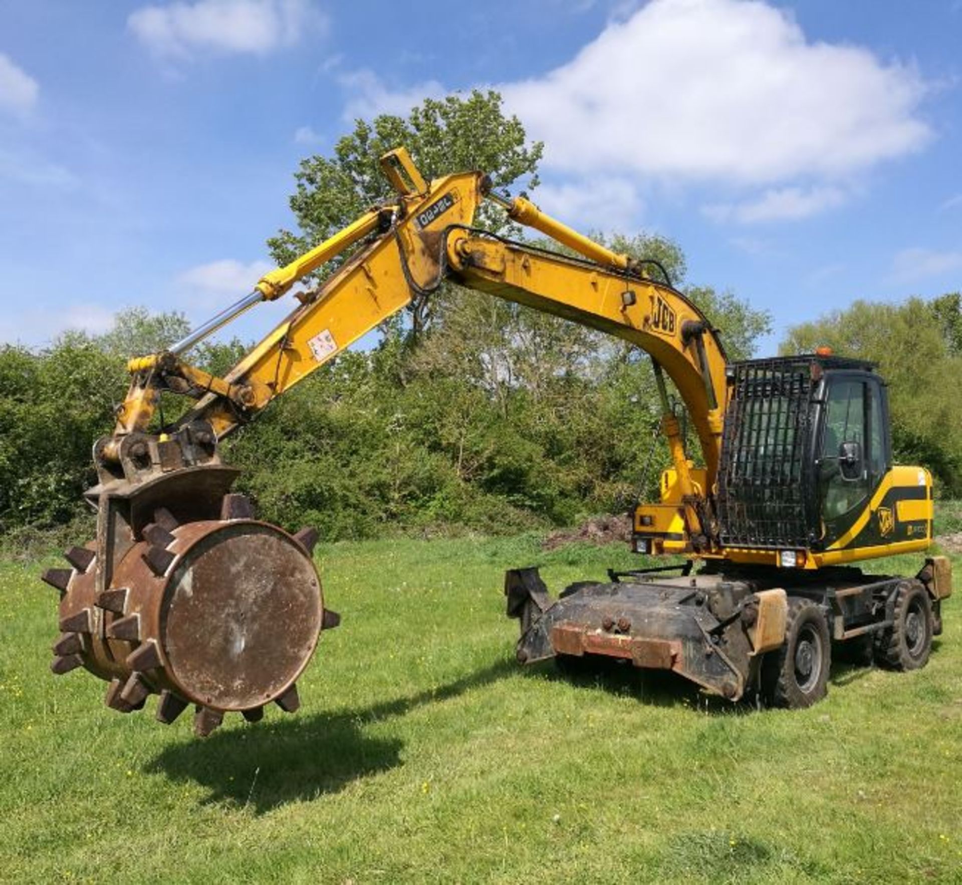 JCB JS130W COMPLETE WITH MACPACTOR COMPACTION WHEEL *PLUS VAT* - Image 2 of 7
