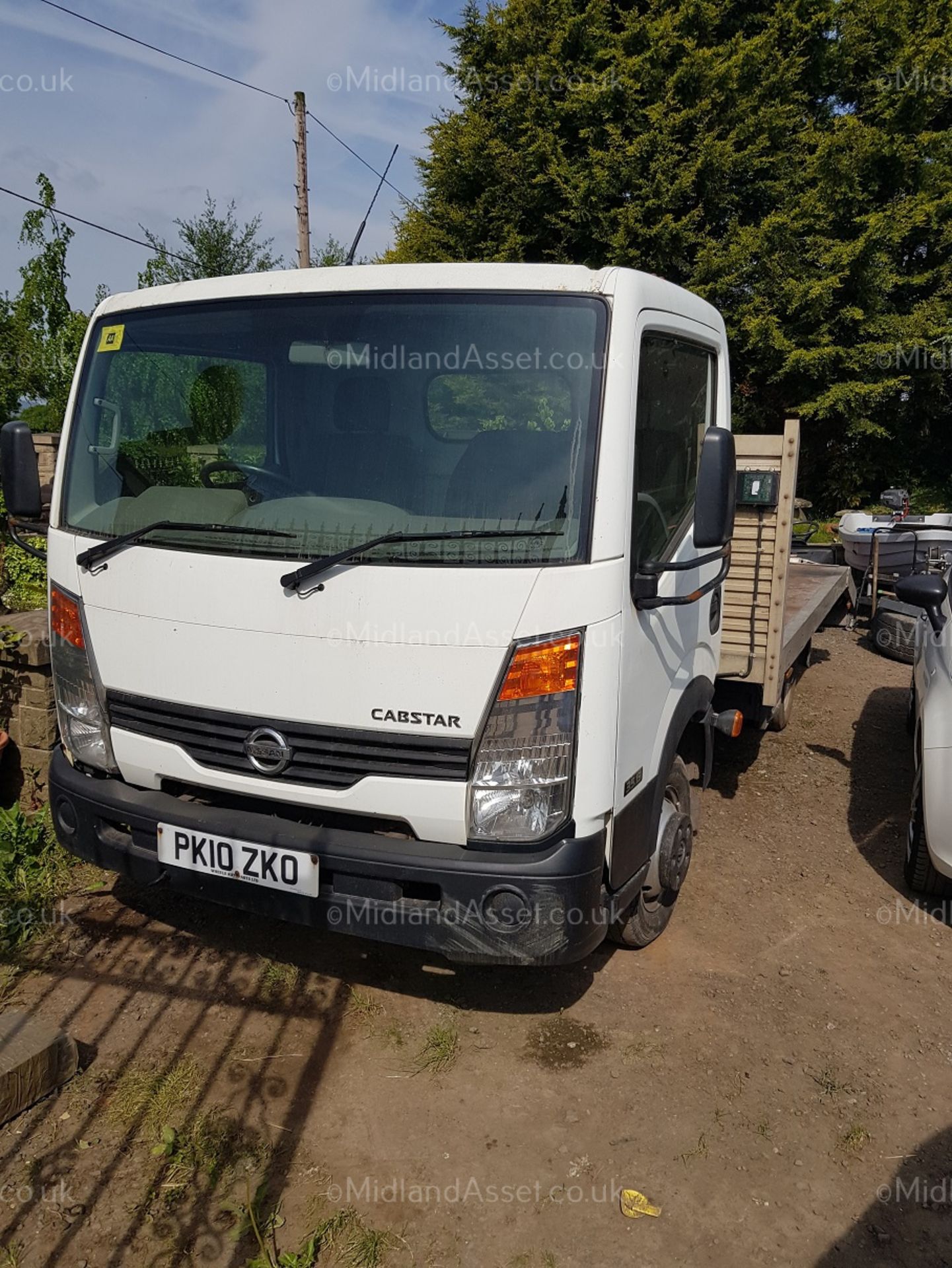 2010/10 REG NISSAN CABSTAR 35.13 S/C MWB WHITE DIESEL RECOVERY WITH WINCH 3500KG *PLUS VAT*