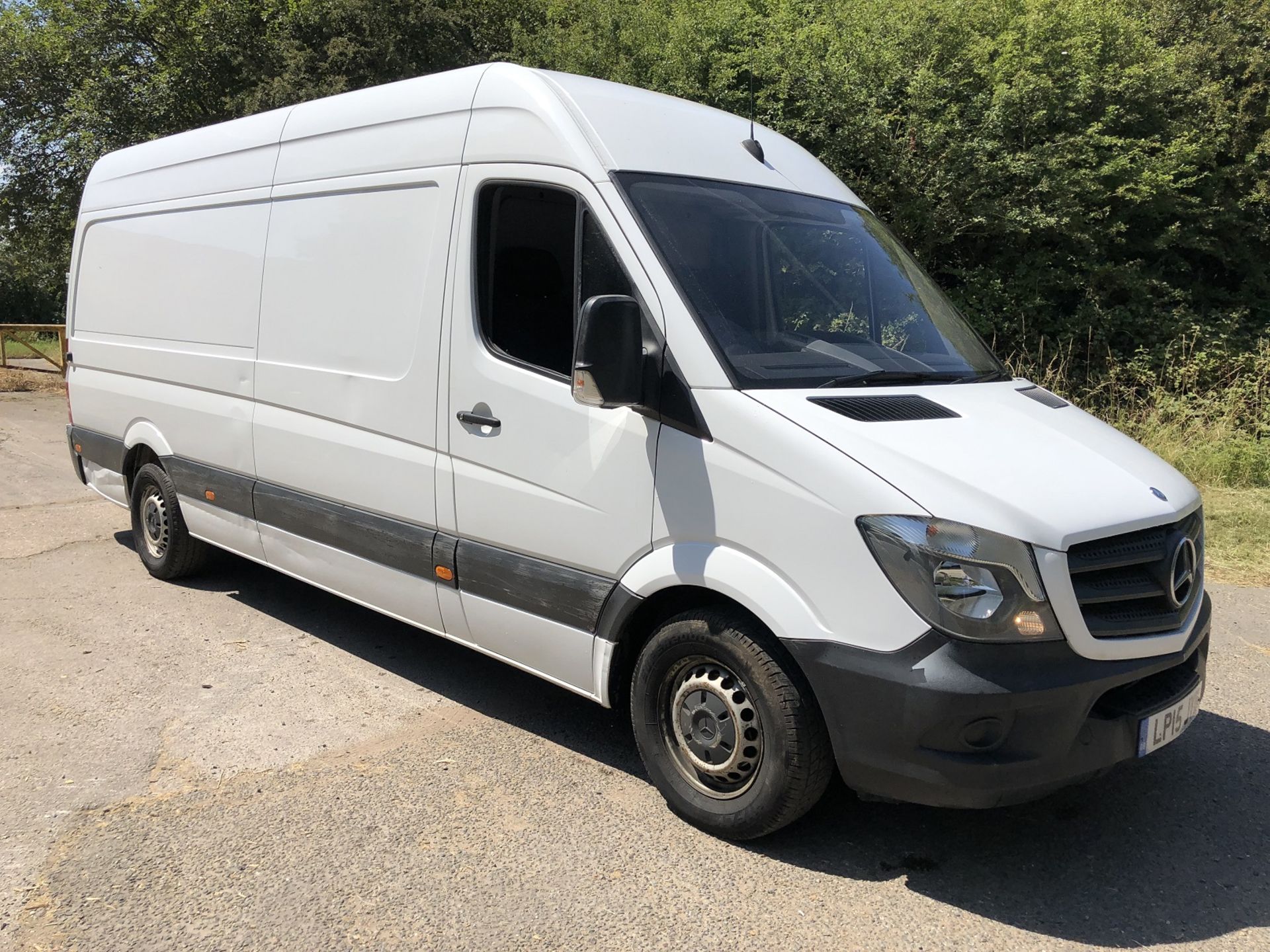 2015/15 REG MERCEDES-BENZ SPRINTER 313 CDI WHITE DIESEL PANEL VAN, SHOWING 1 FORMER KEEPER *NO VAT*