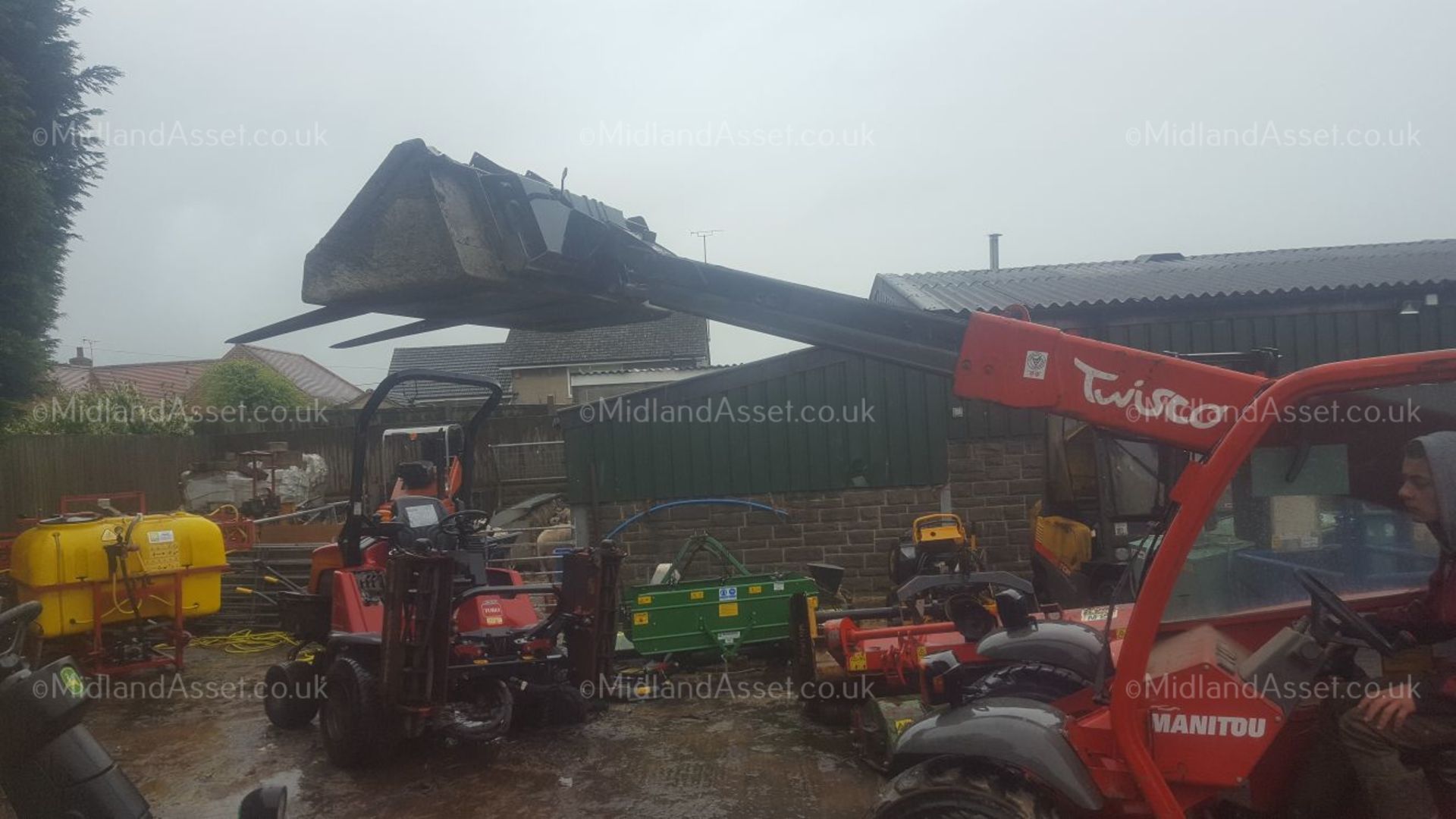 2008 MANITOU SLT420 B TWISCO TELEHANDLER, STARTS, DRIVES, LIFTS AND TIPS *PLUS VAT* - Image 10 of 10