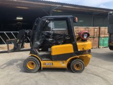 JCB 30G TELETRUK FORKLIFT, GAS, 2 WHEEL DRIVE, YEAR 2012, 3 TONNE, 2878 HOURS, C/W FORKS *PLUS VAT*